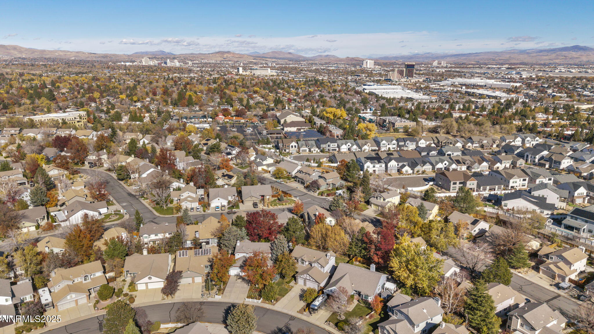 25-web-or-mls-957-leah-cir