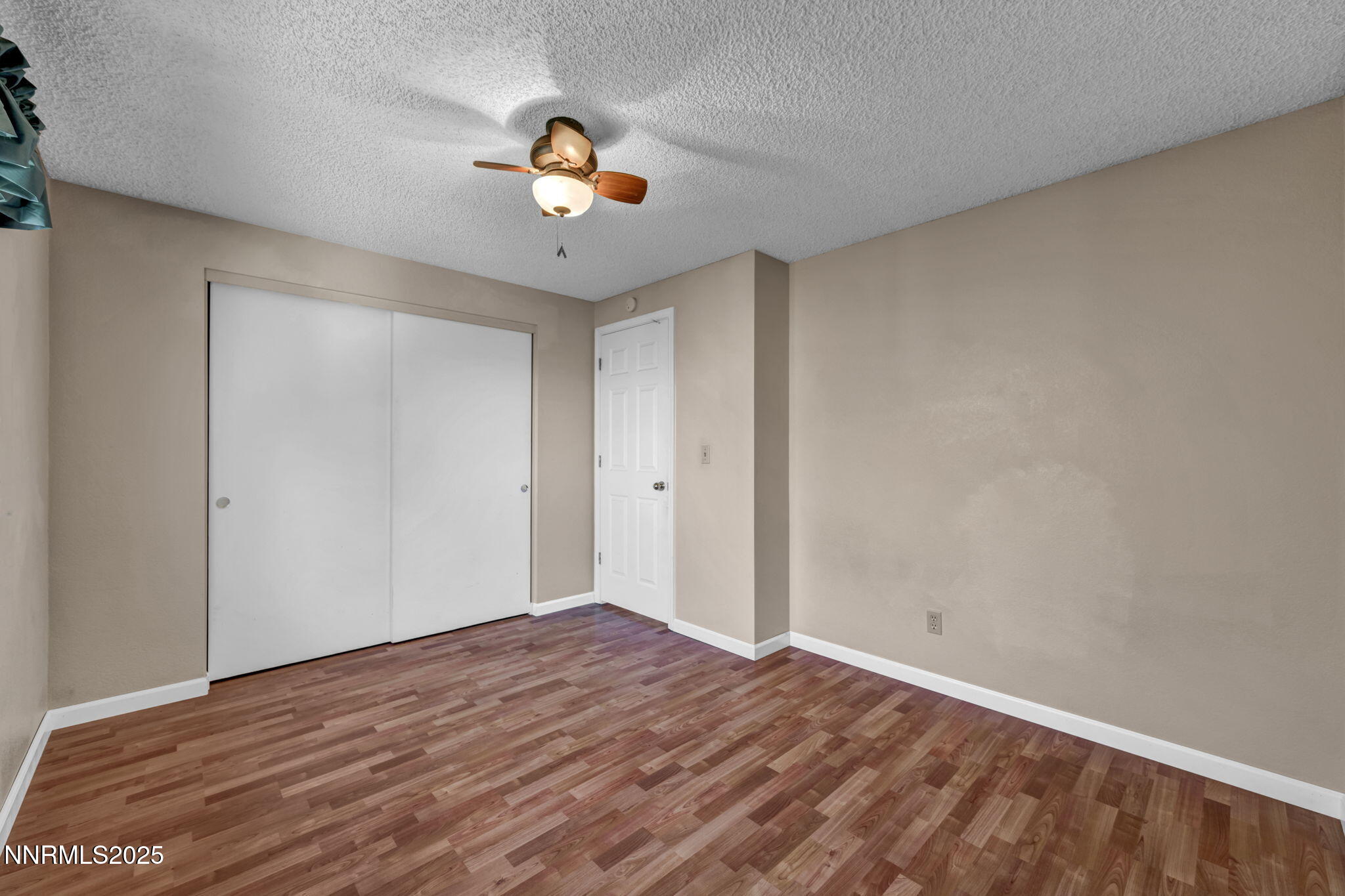 69-web-or-mls-957-leah-cir