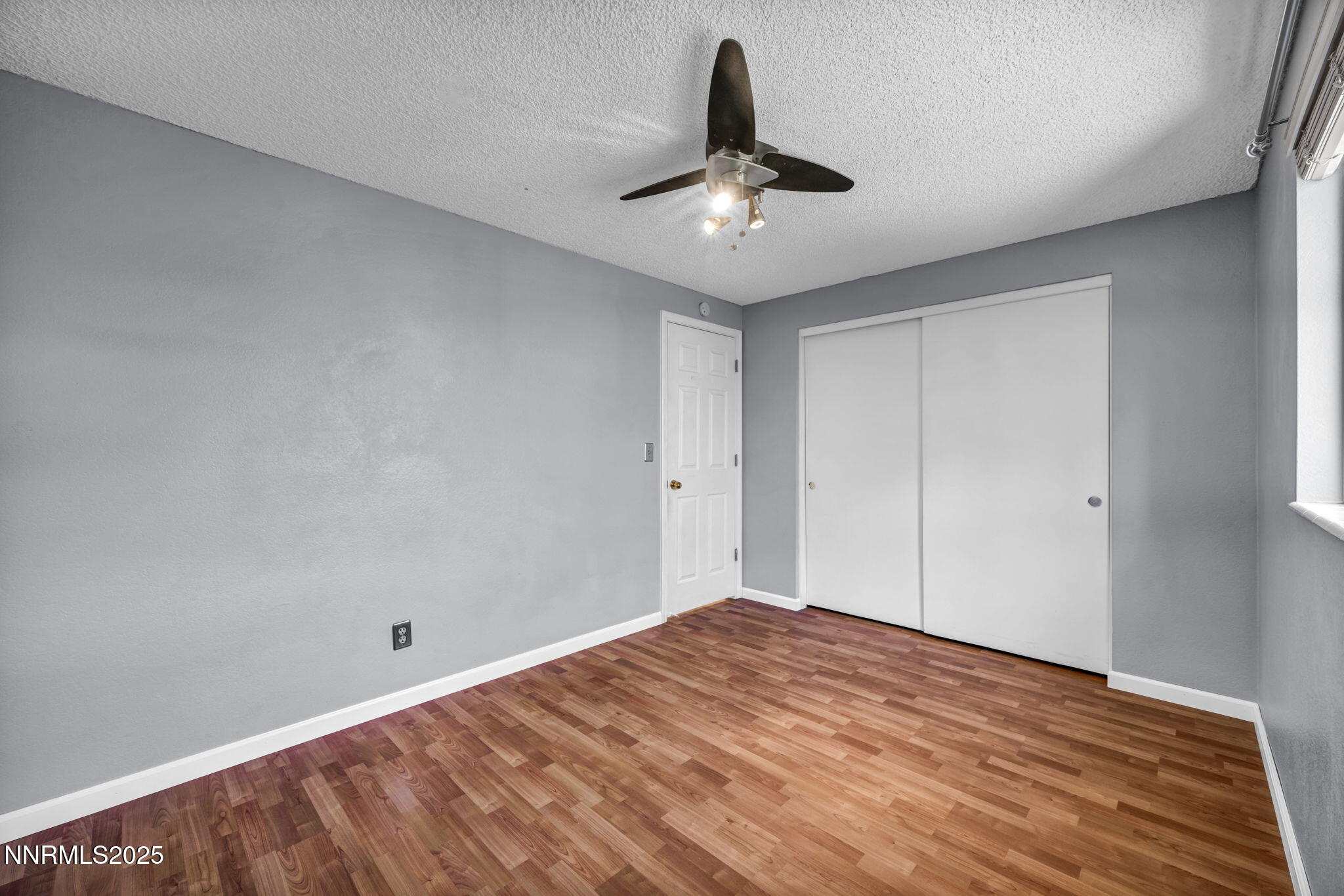 71-web-or-mls-957-leah-cir