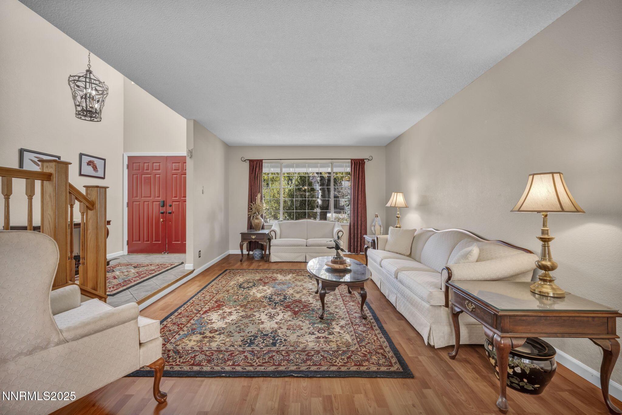 45-web-or-mls-957-leah-cir