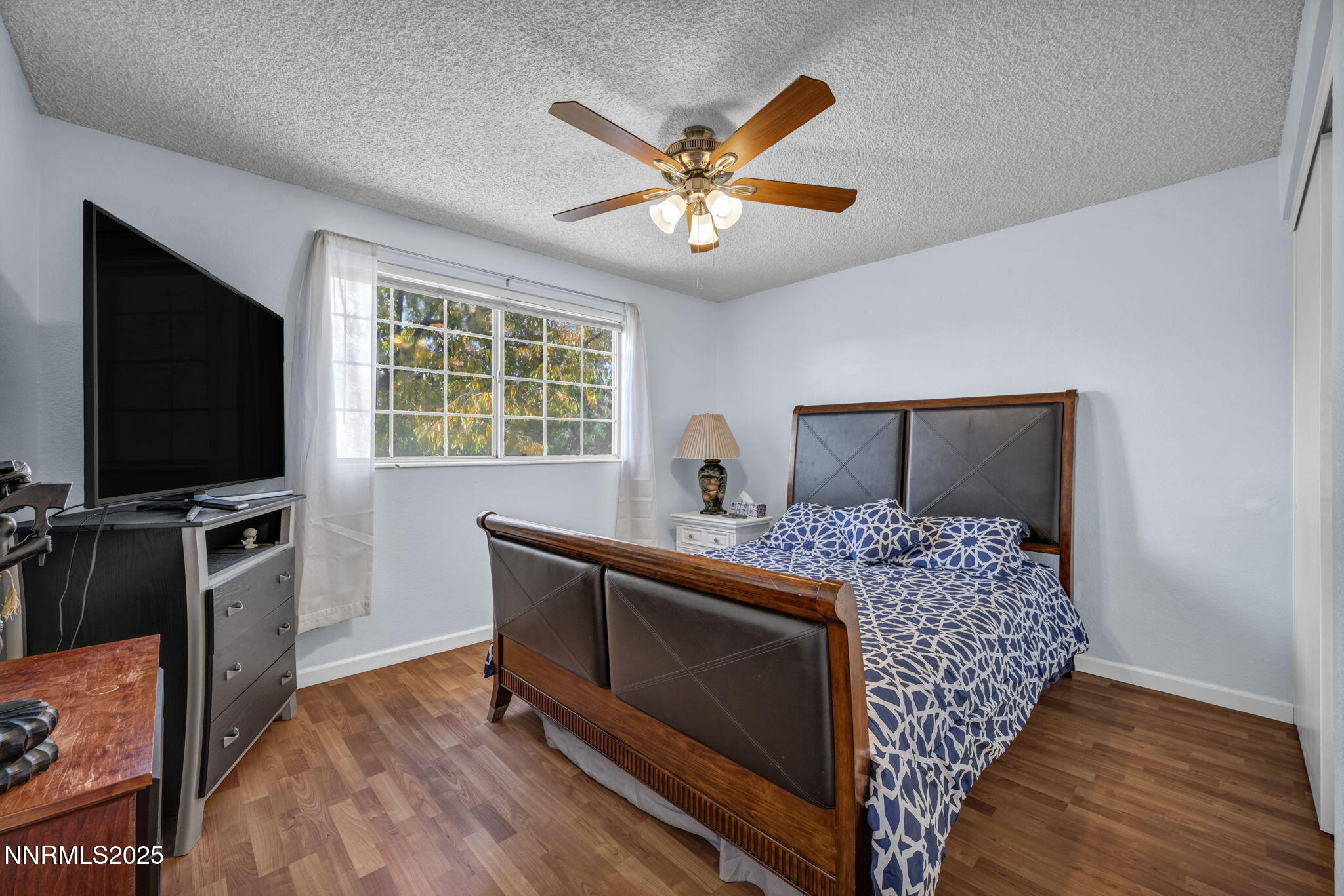 61-web-or-mls-957-leah-cir