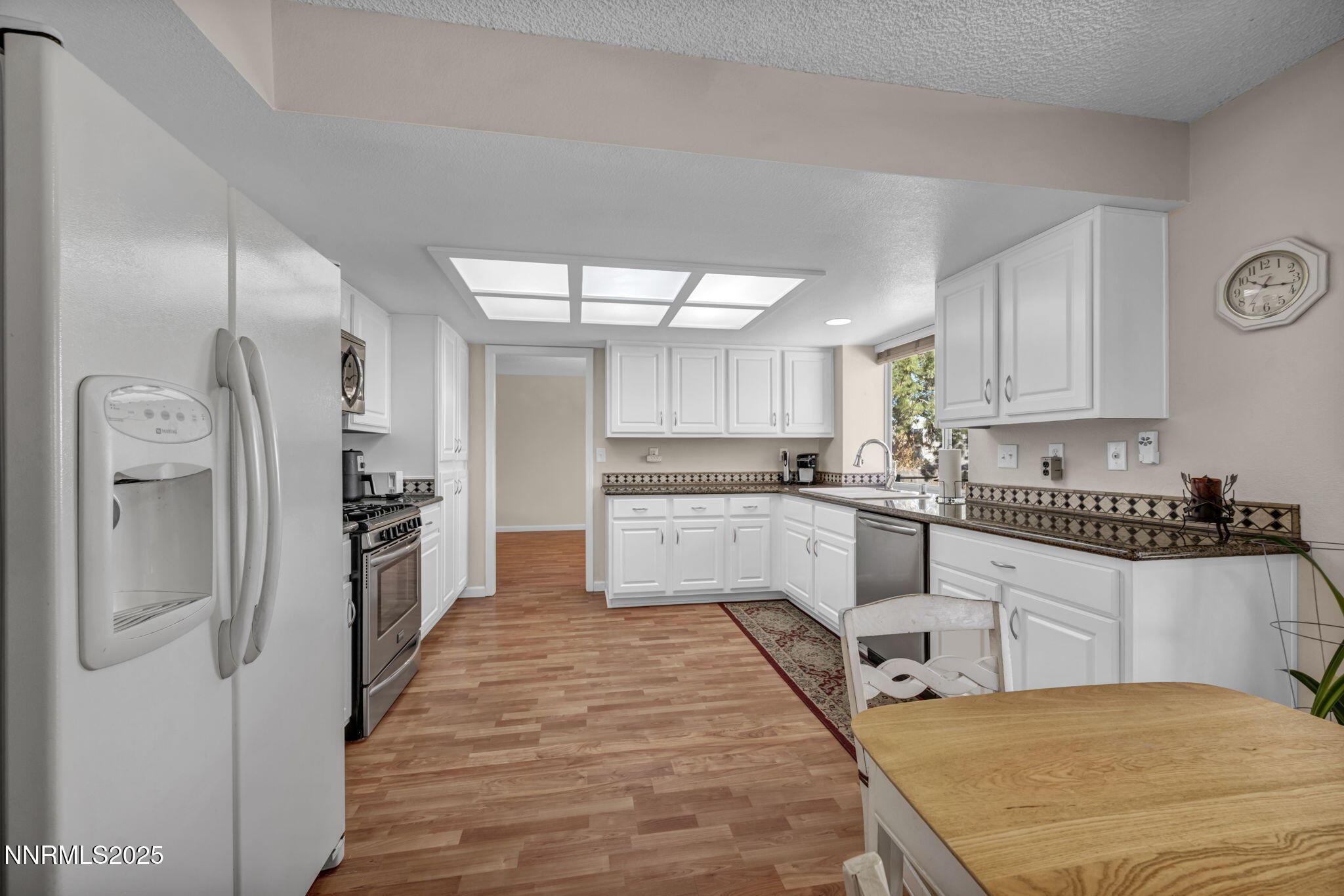 79-web-or-mls-957-leah-cir