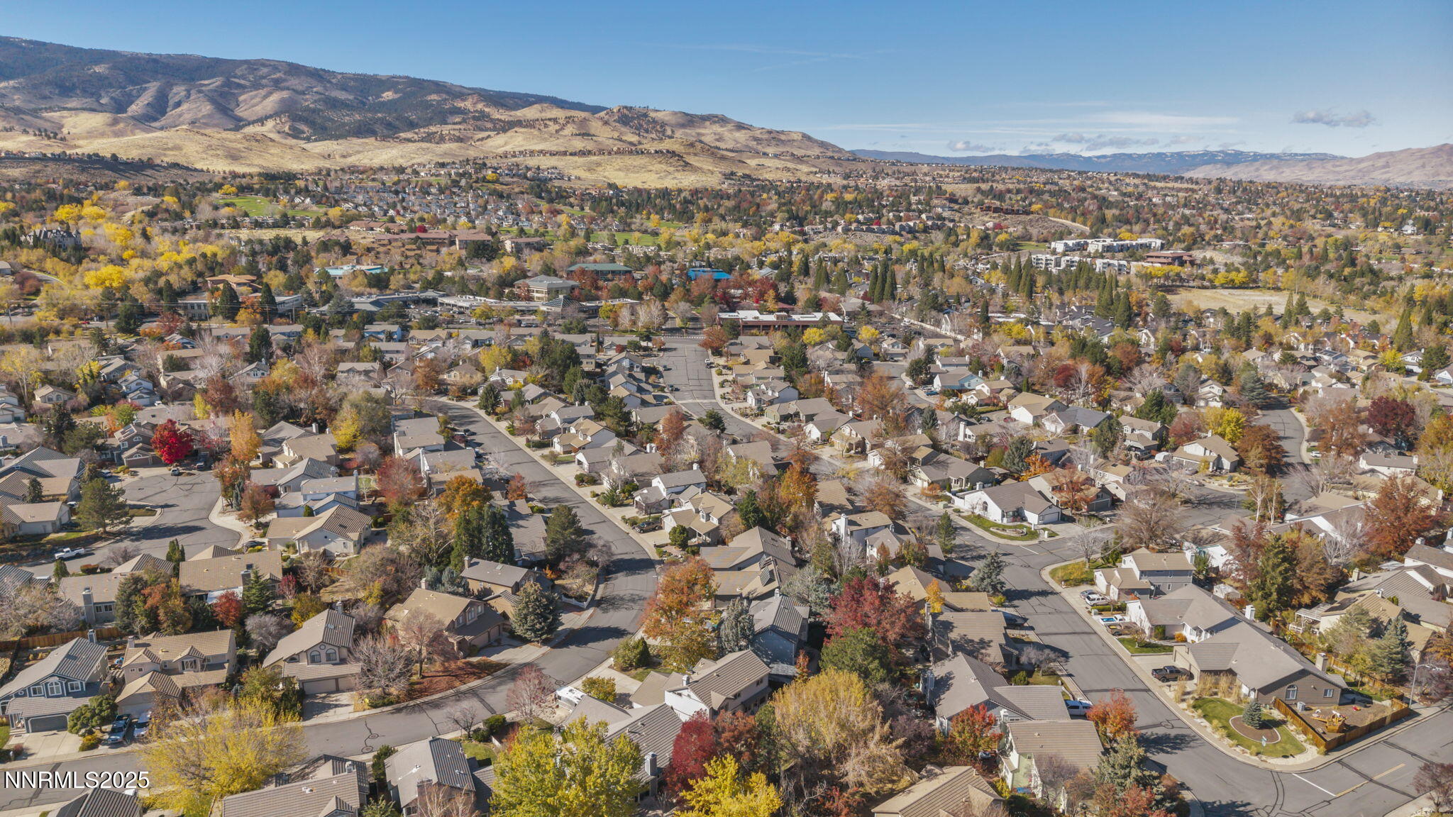 28-web-or-mls-957-leah-cir