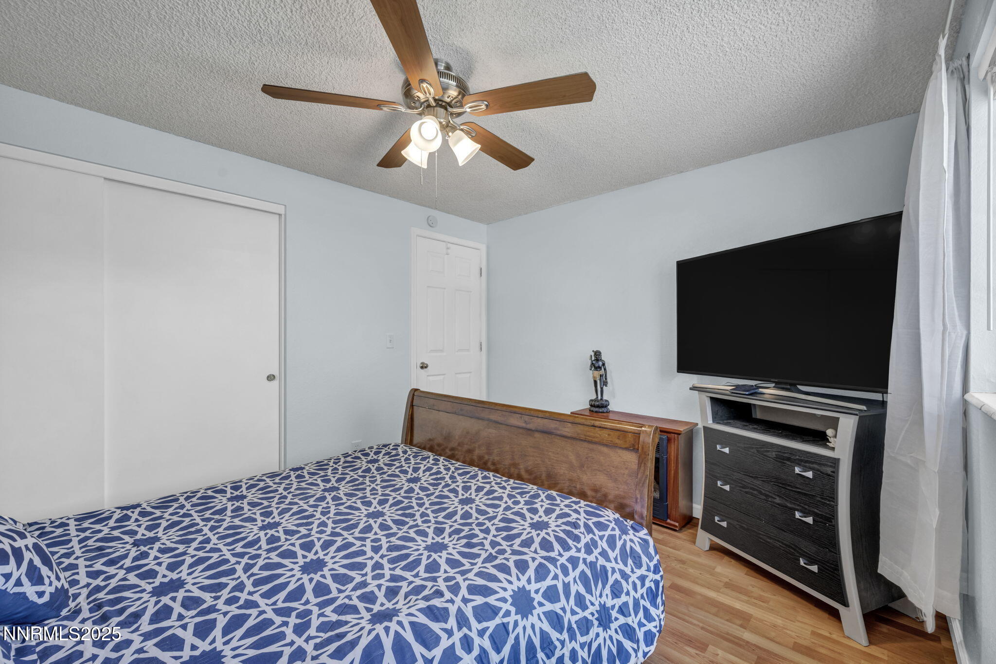 62-web-or-mls-957-leah-cir