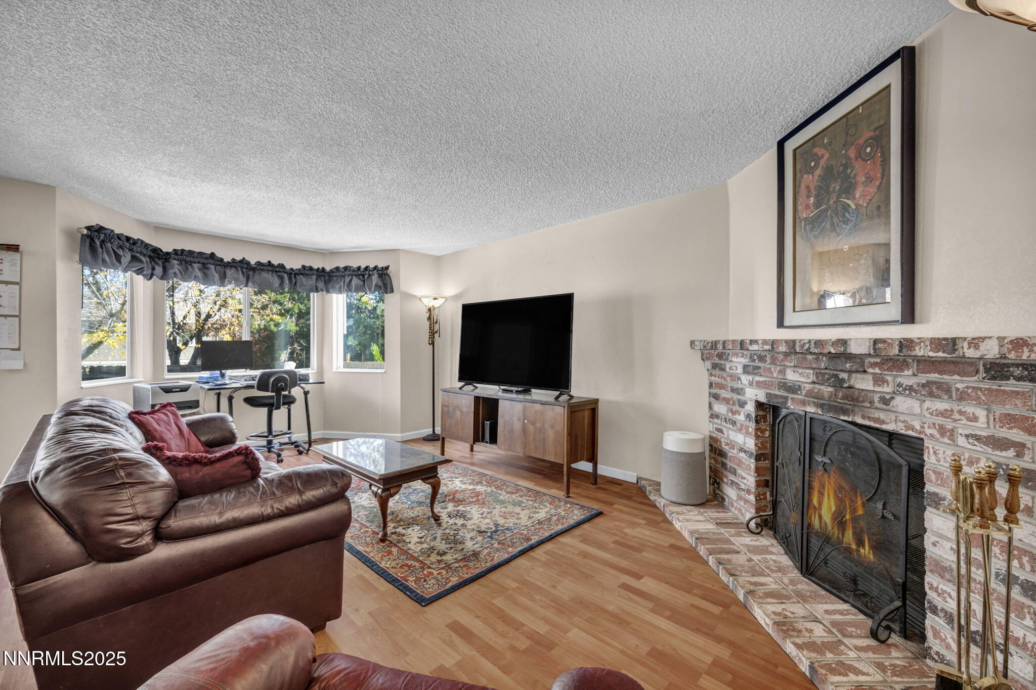 40-web-or-mls-957-leah-cir