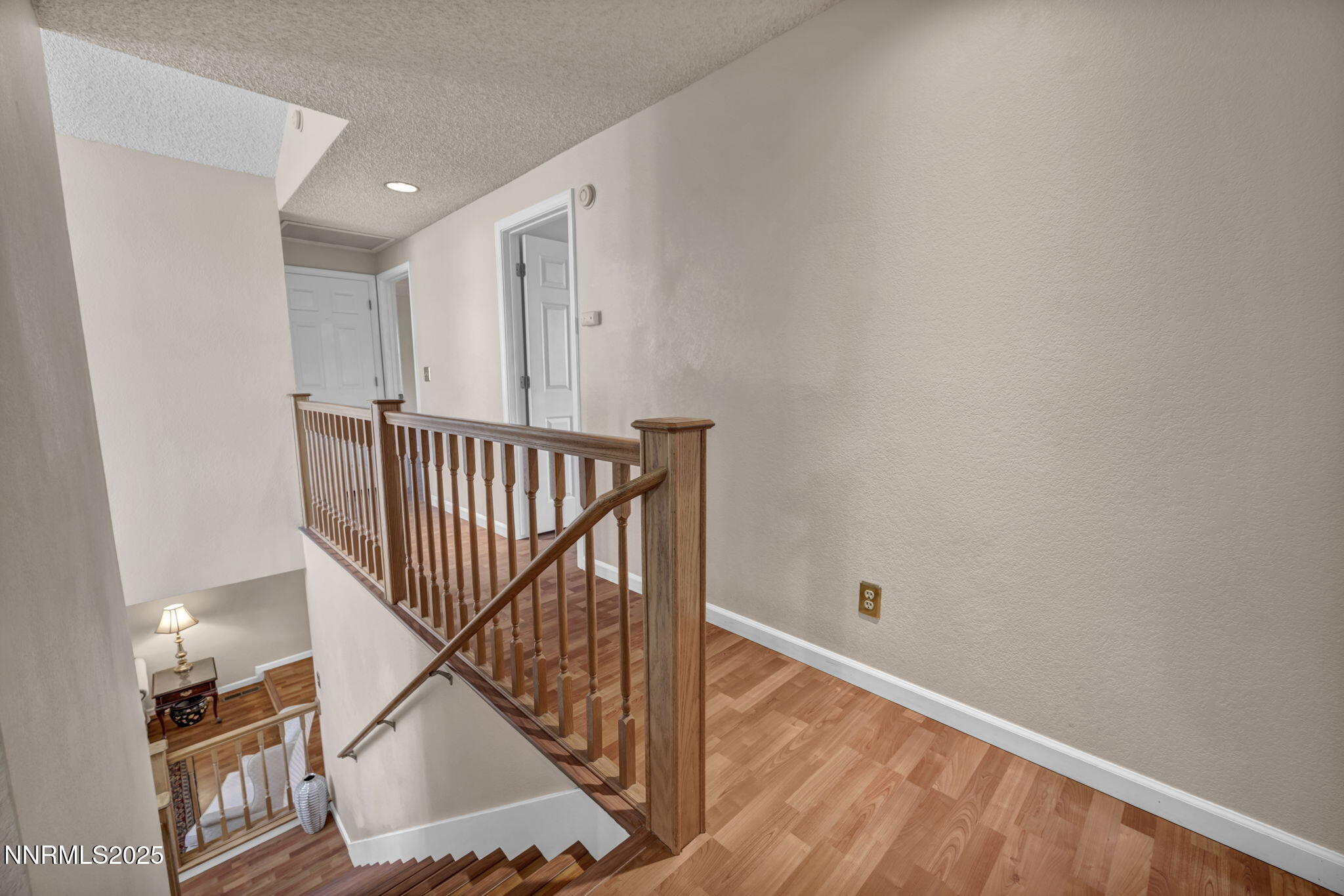 57-web-or-mls-957-leah-cir