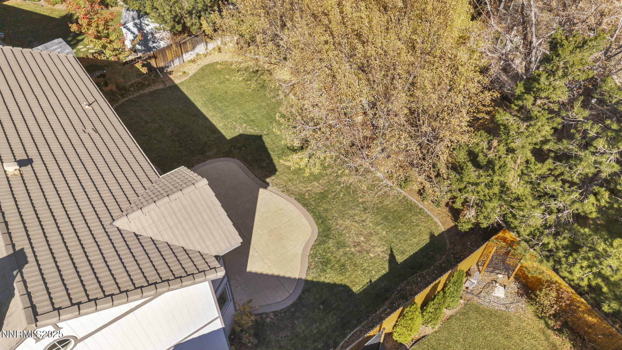 21-web-or-mls-957-leah-cir