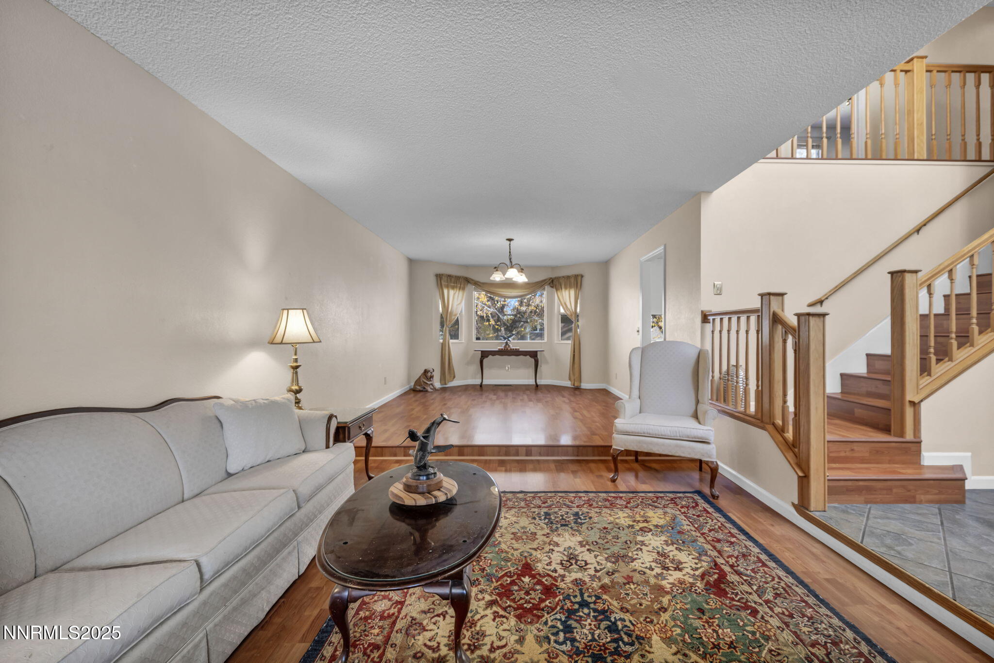 43-web-or-mls-957-leah-cir