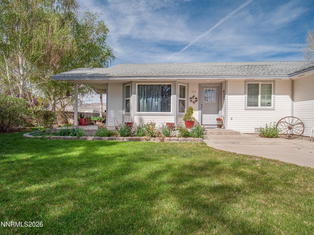 Photo of 319 NV-208, Yerington, NV 89447 (MLS # 260004333)