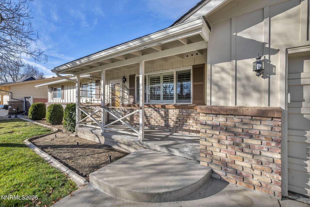 Photo of 2404 Glenn Drive, Carson City, NV 89703 (MLS # 250058774)