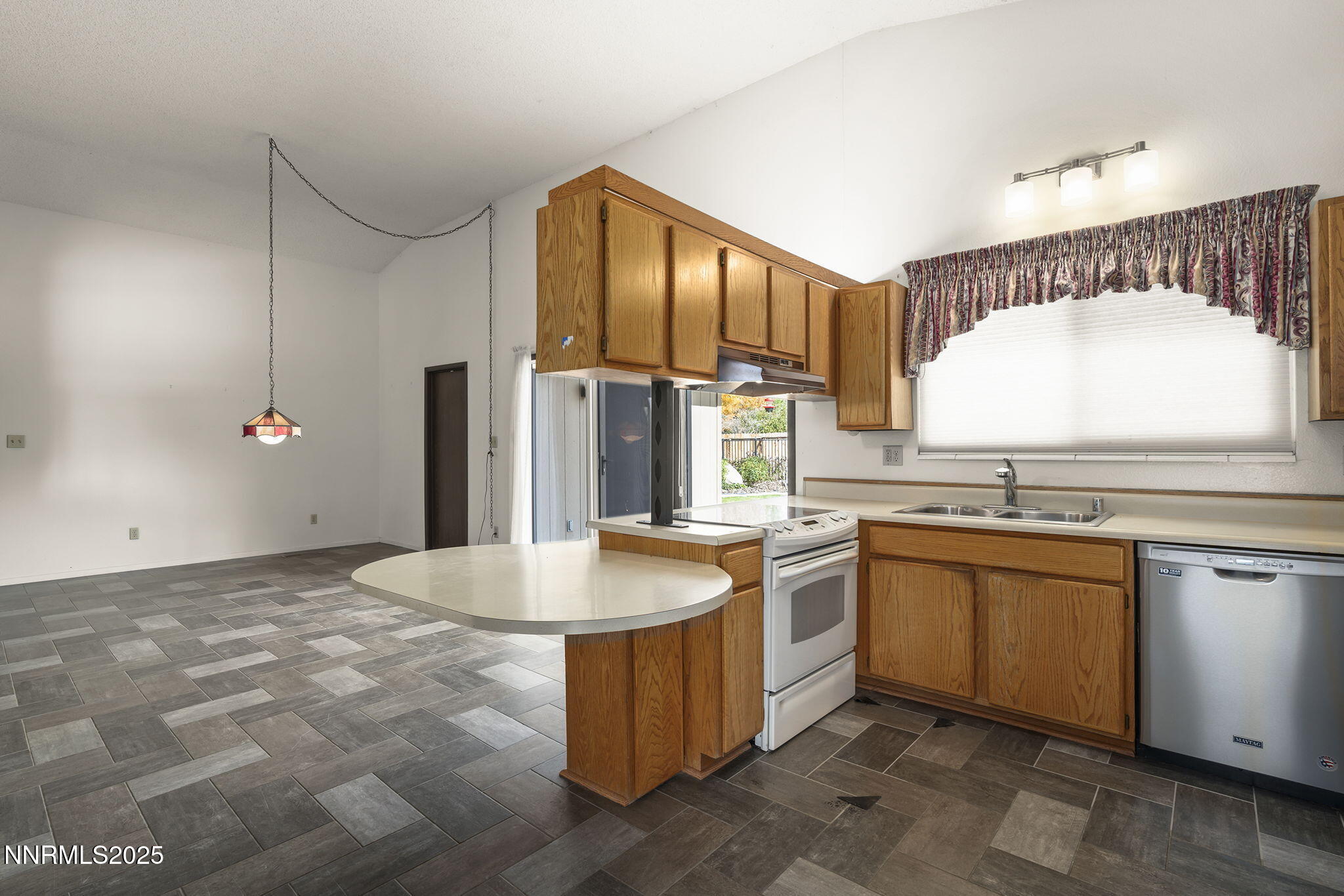 19-web-or-mls-_DSC7596