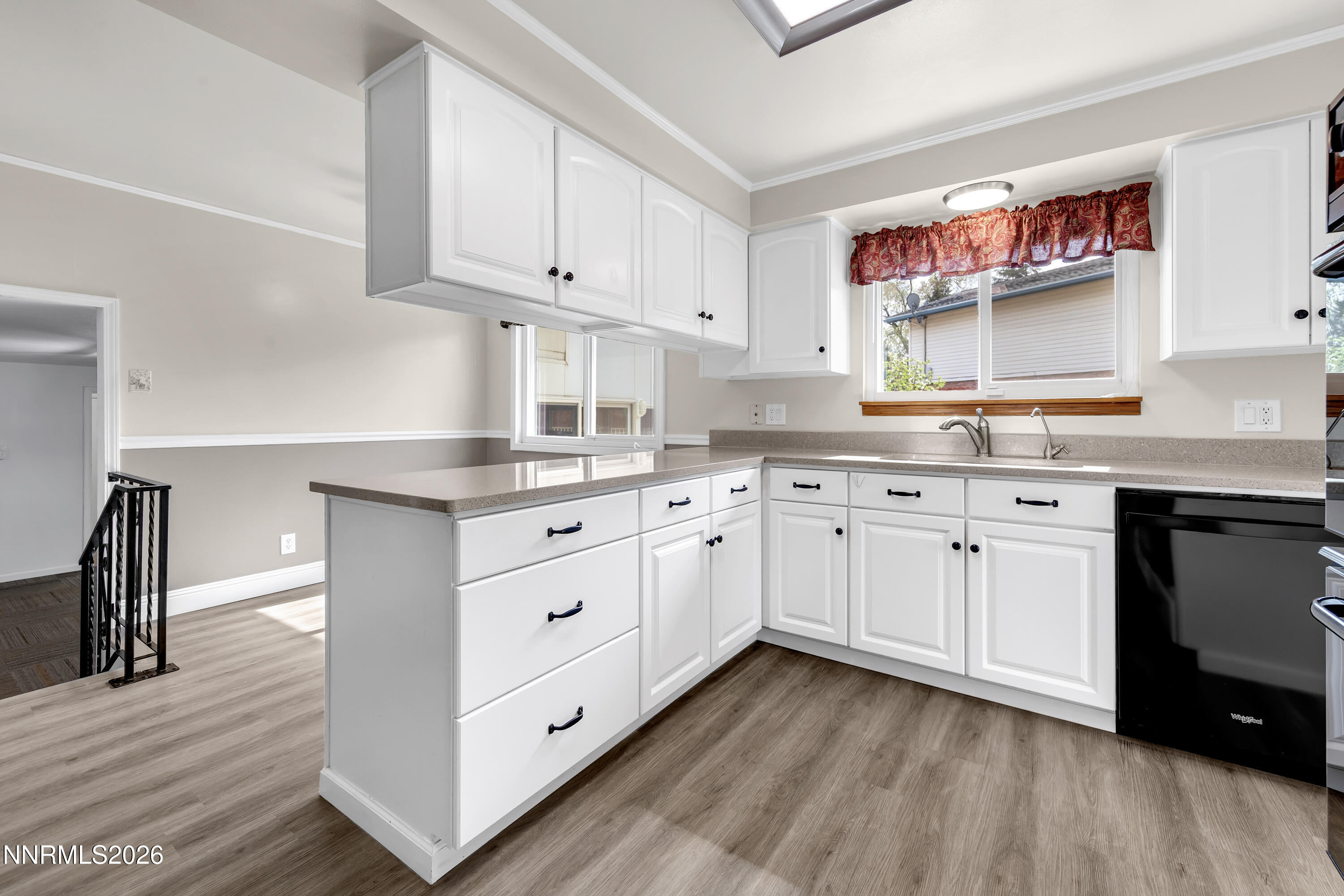 StoneyBrook12065-015