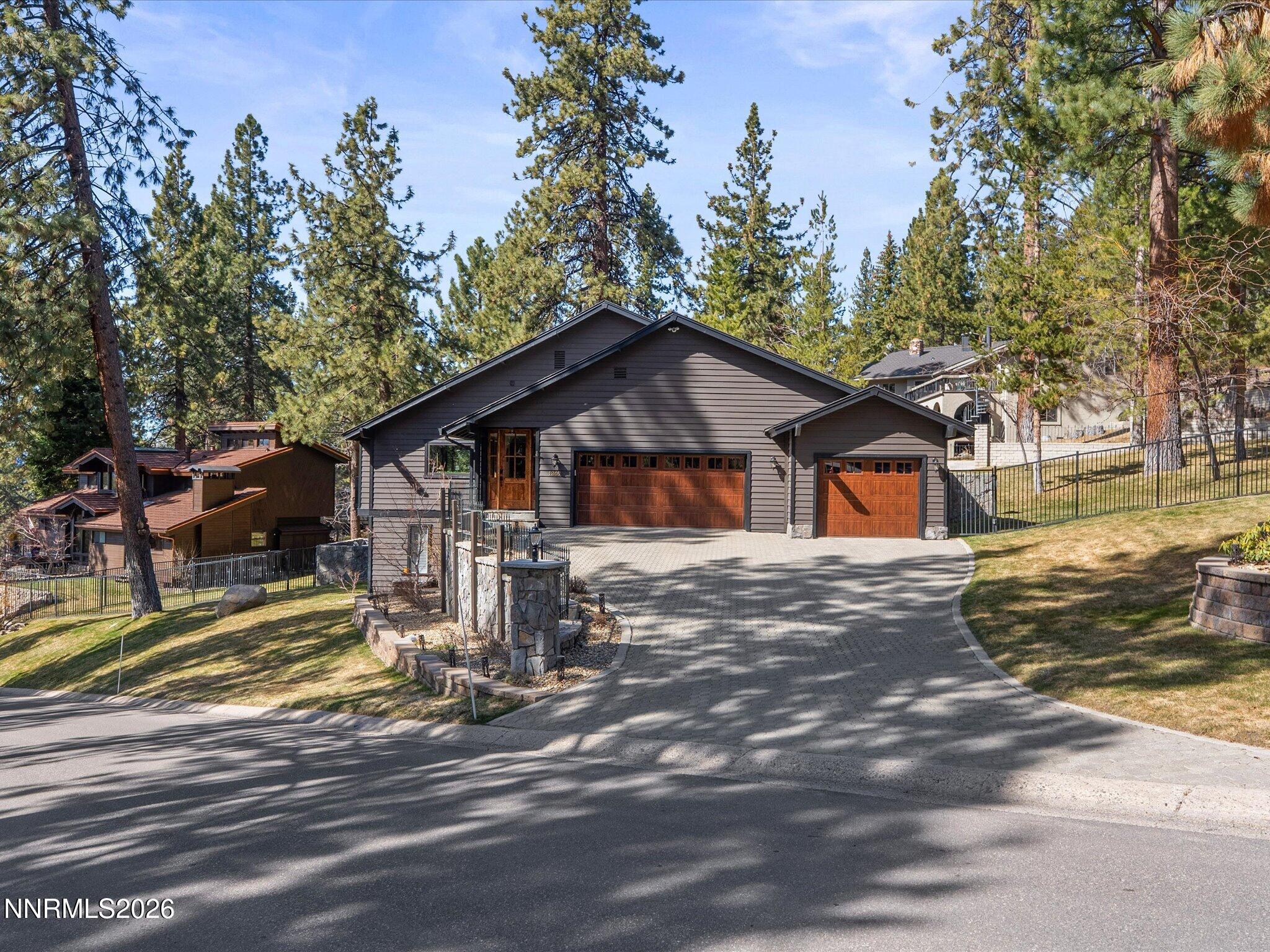 01-1246 Hidden Woods Dr-100