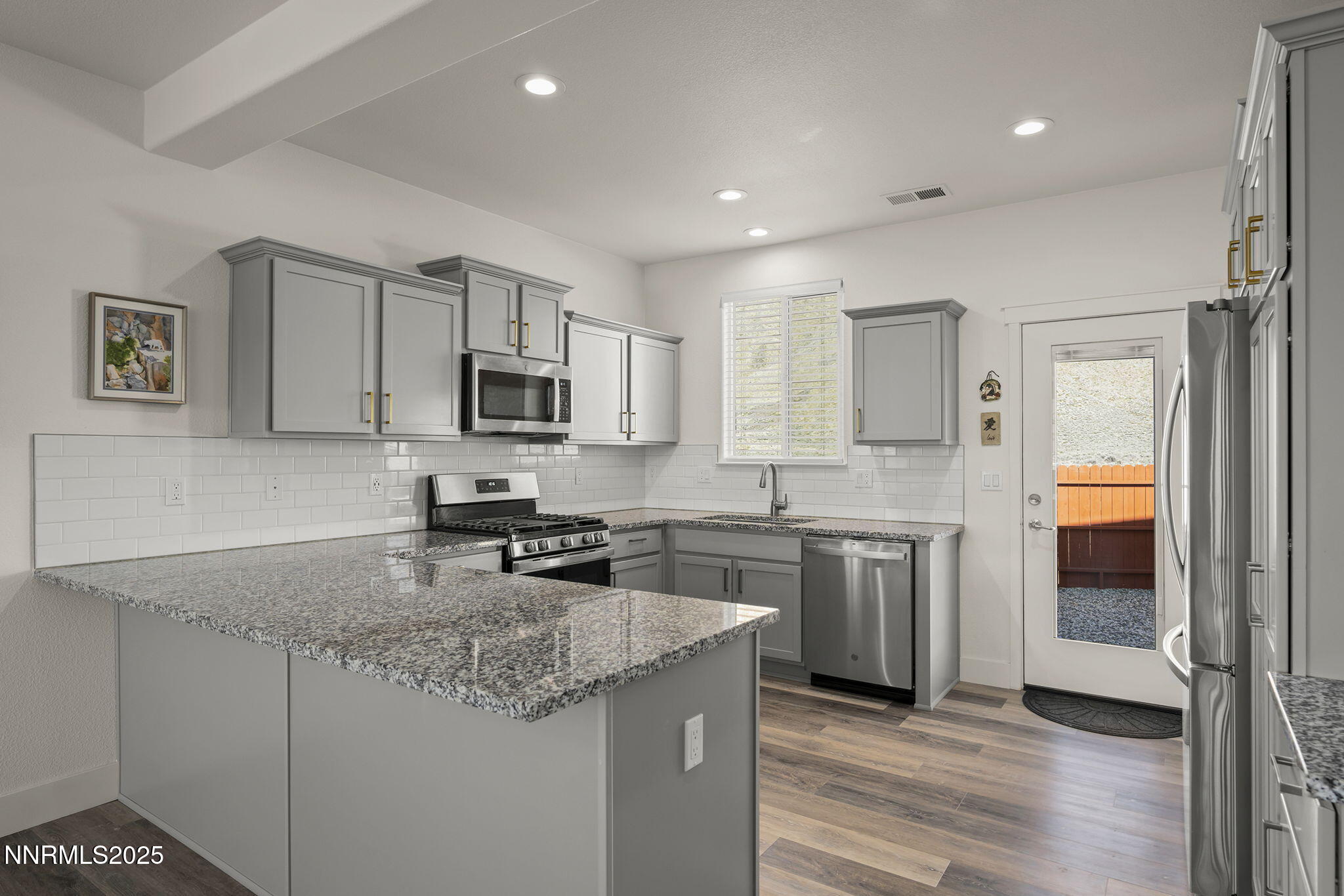 8-web-or-mls-_DSC1889