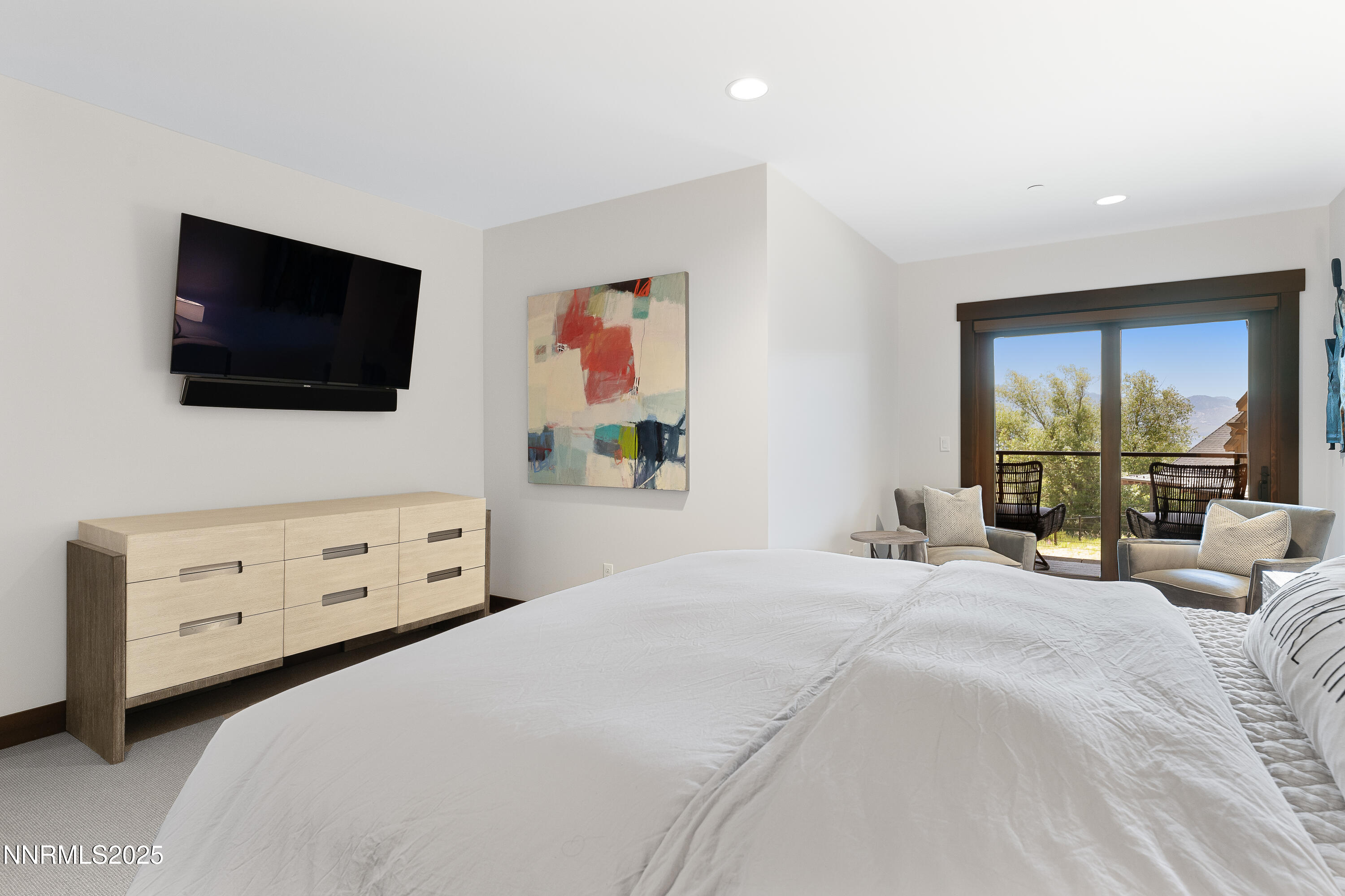 23-17 Beach Club Drive Unit 214 Statelin