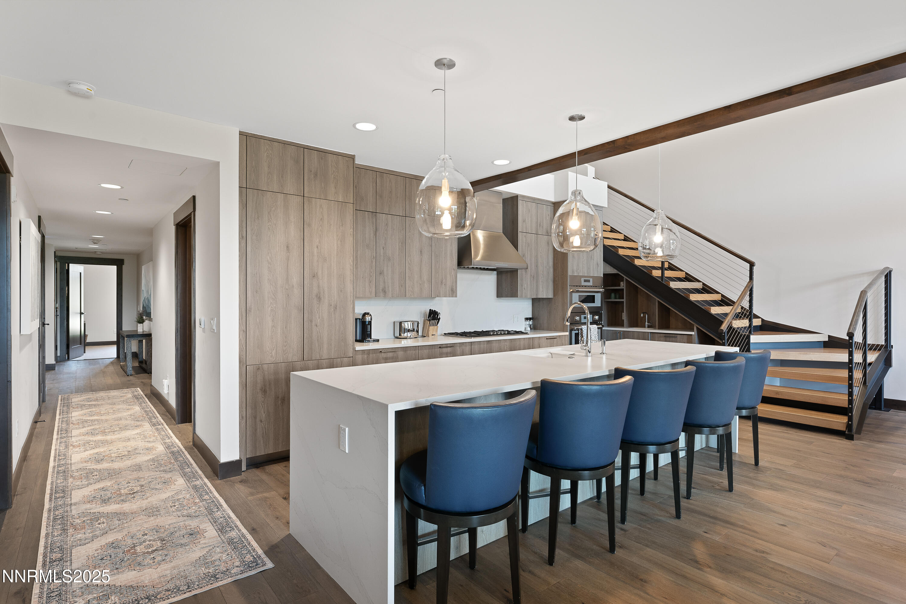 07-17 Beach Club Drive Unit 214 Statelin