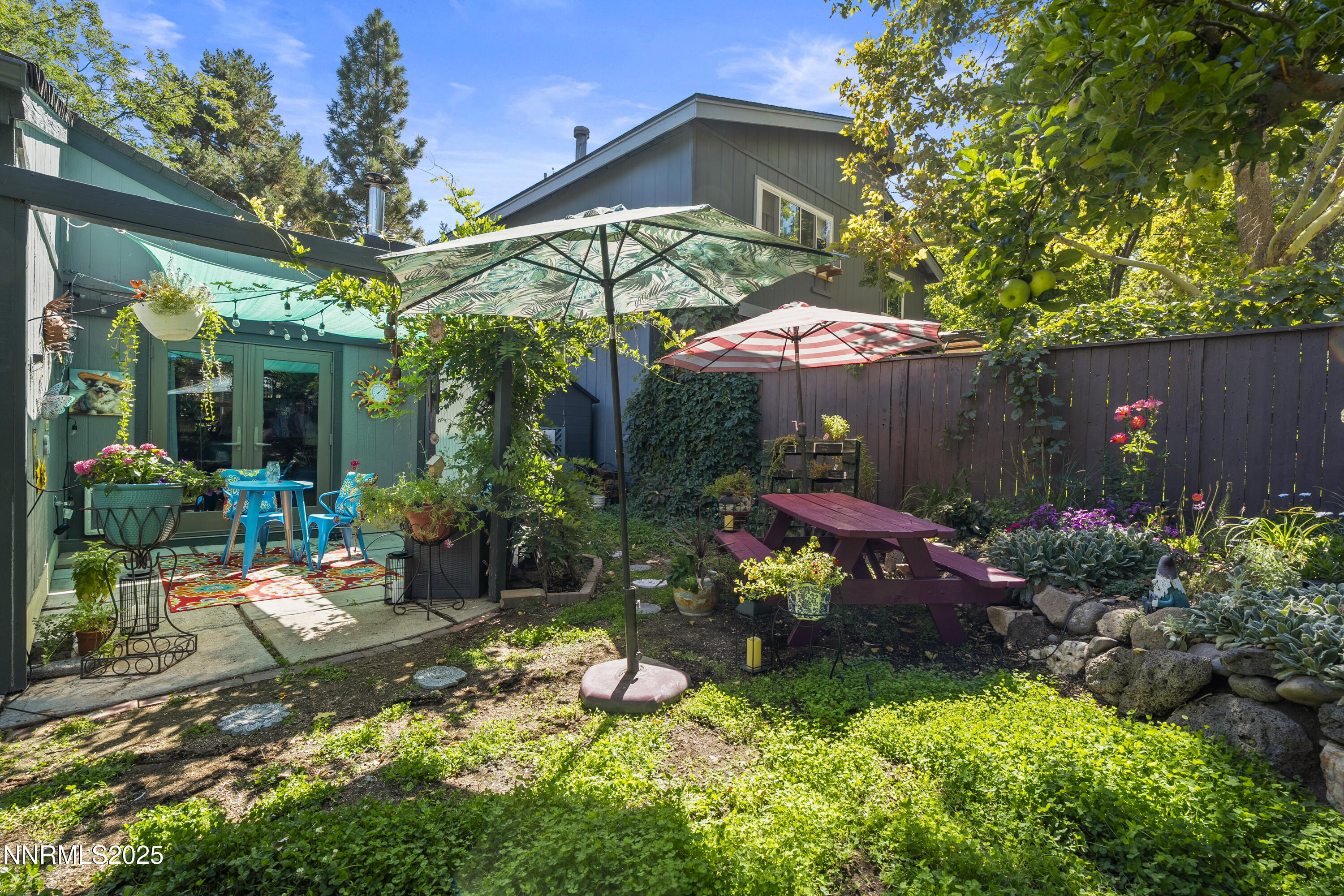 54-6435 Meadow Valley Ln-125-15-223