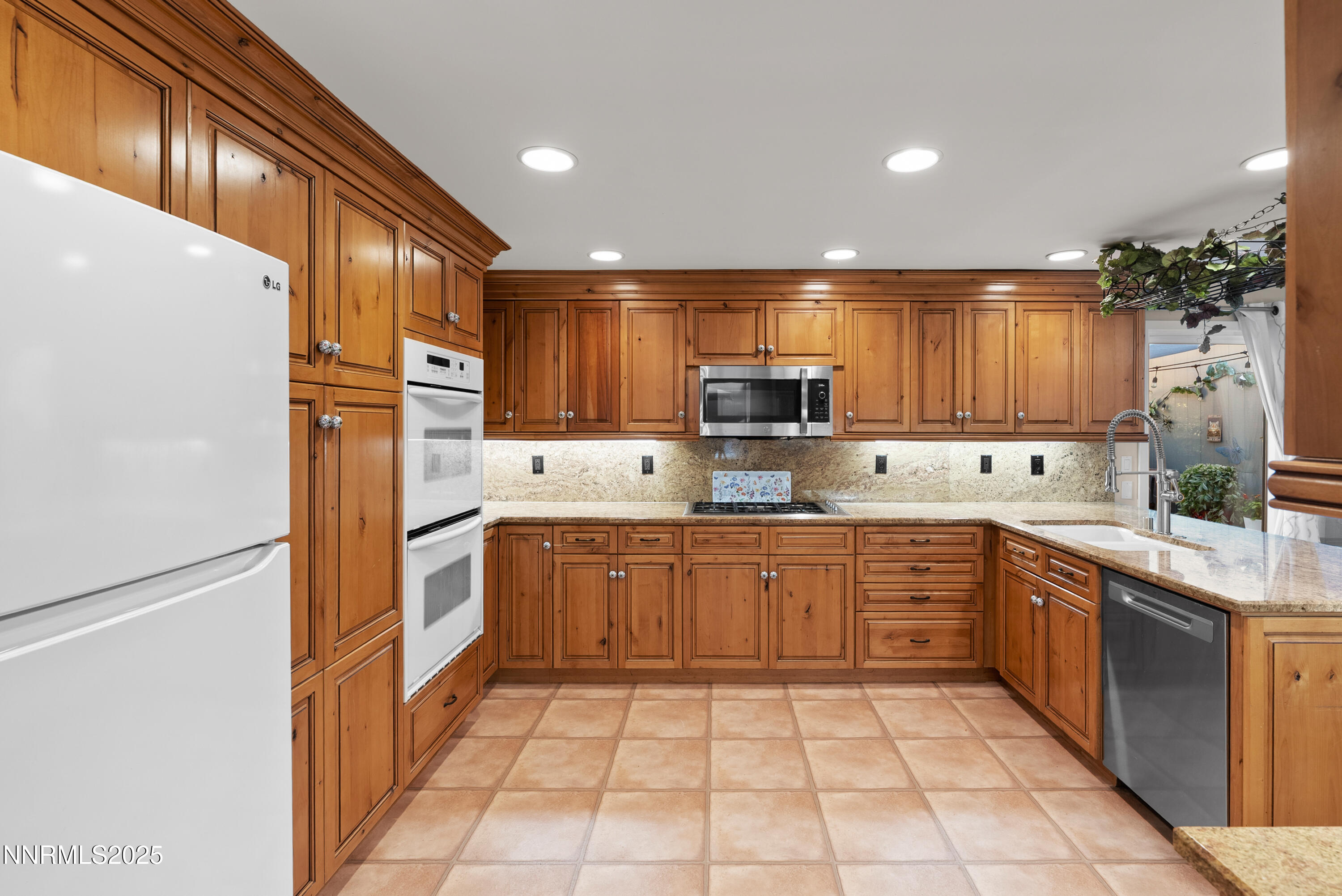 26-6435 Meadow Valley Ln-interior-110