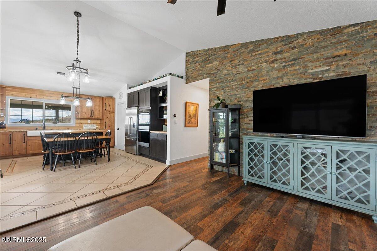 09-15030 N Red Rock Road Reno NV 89508 (