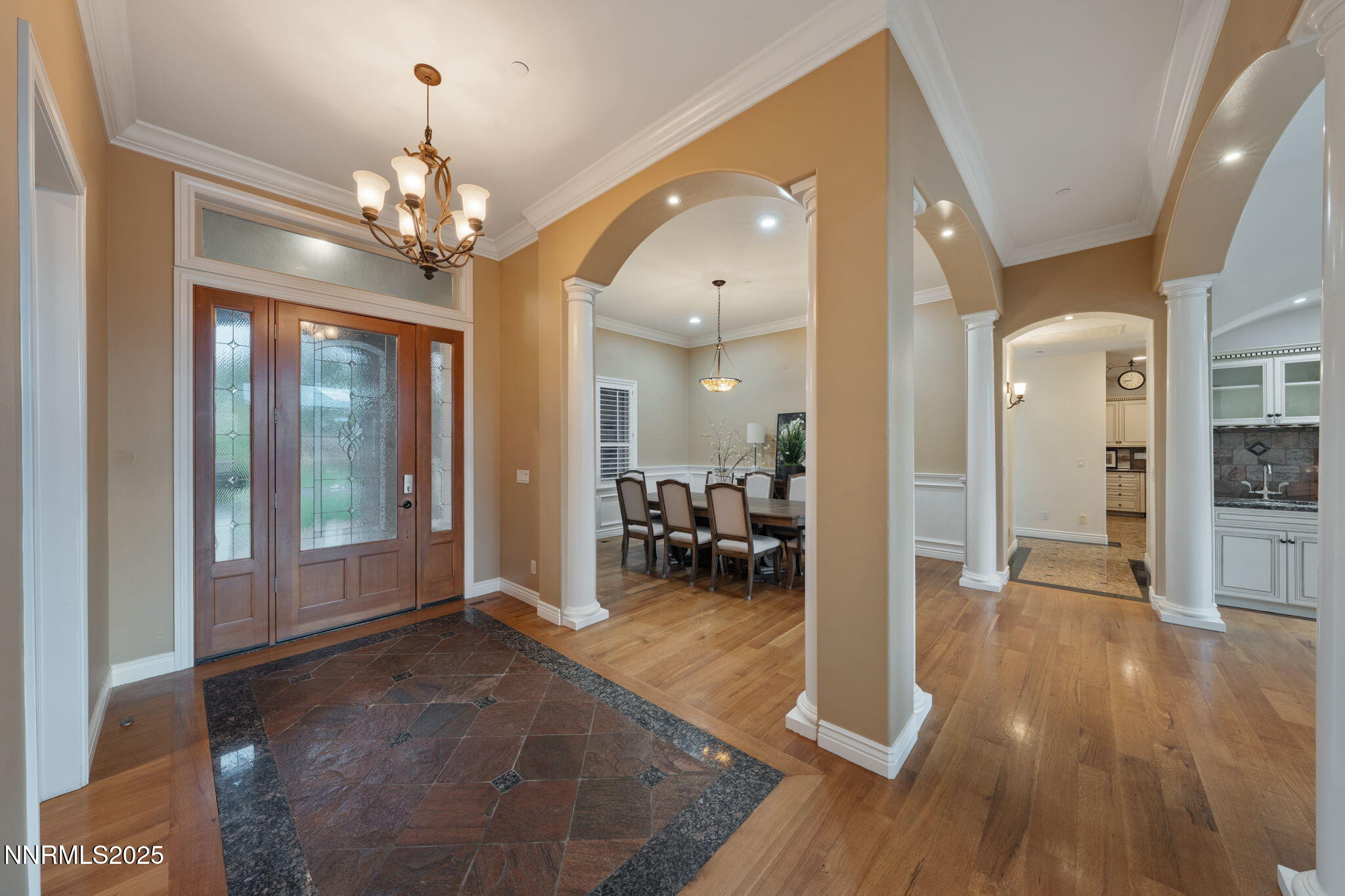 212-web-or-mls-DS201449