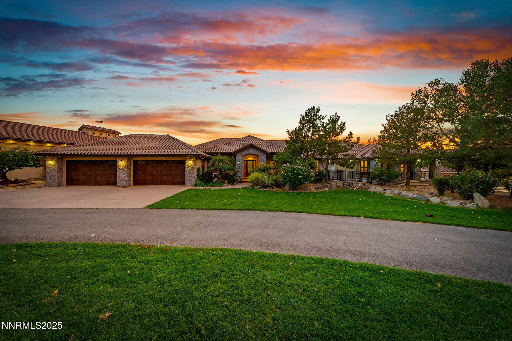 45-web-or-mls-DS202284