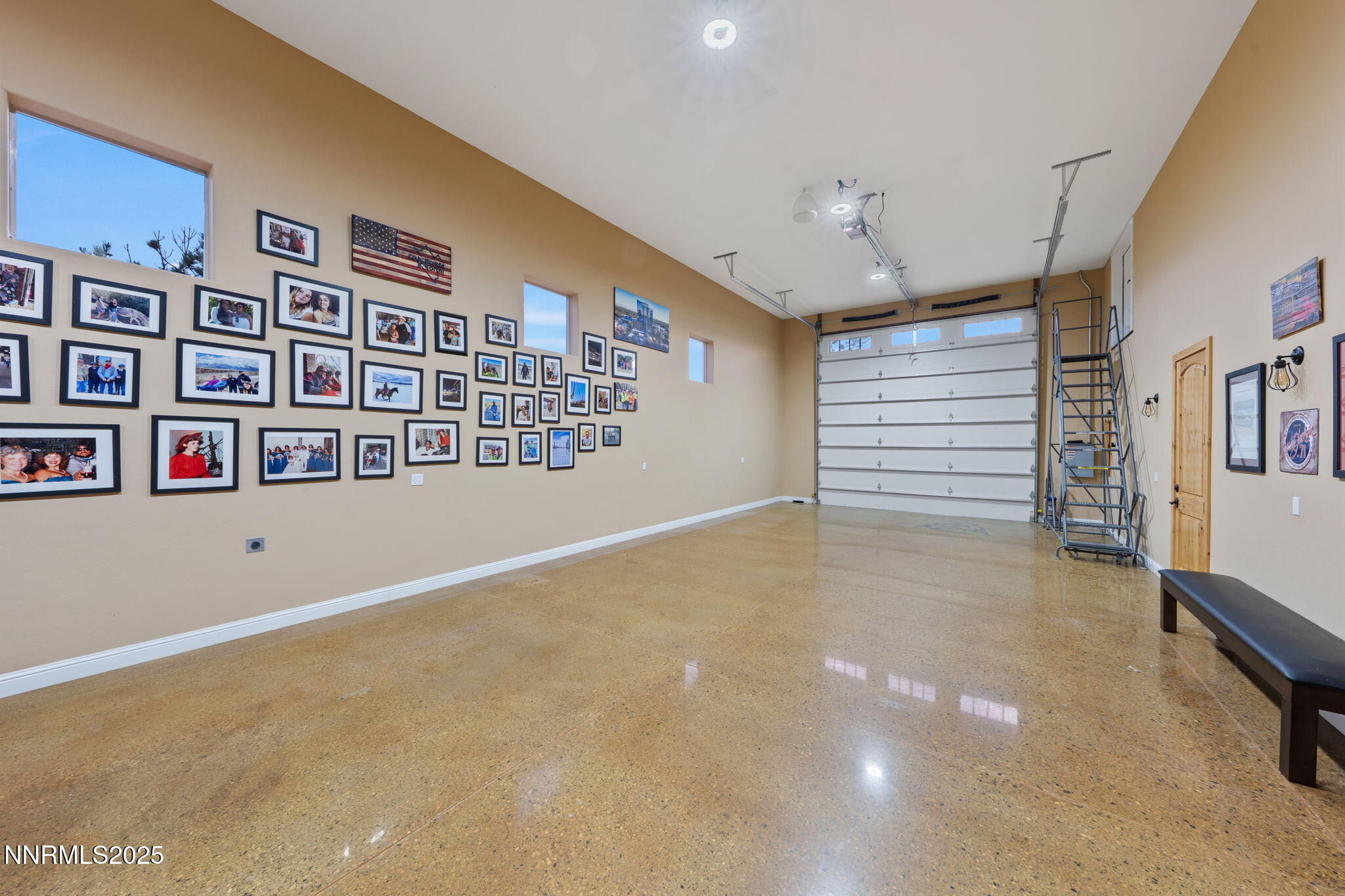 240-web-or-mls-DS202184