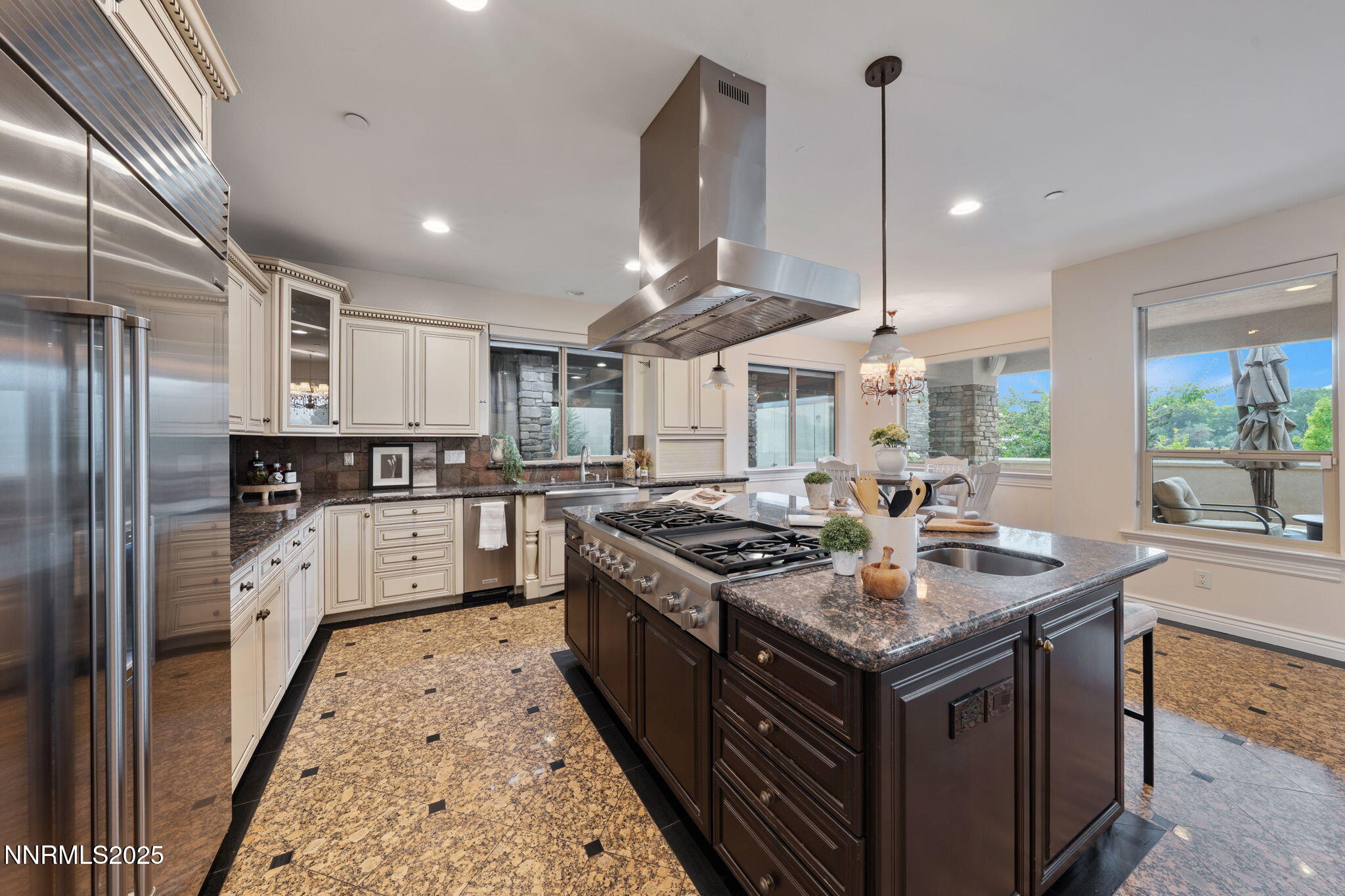 231-web-or-mls-DS201554