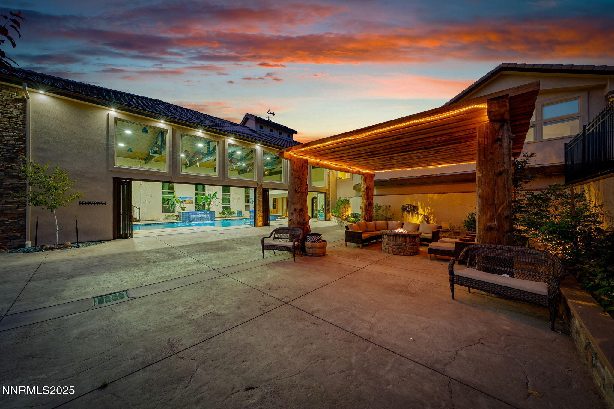 48-web-or-mls-DS202299