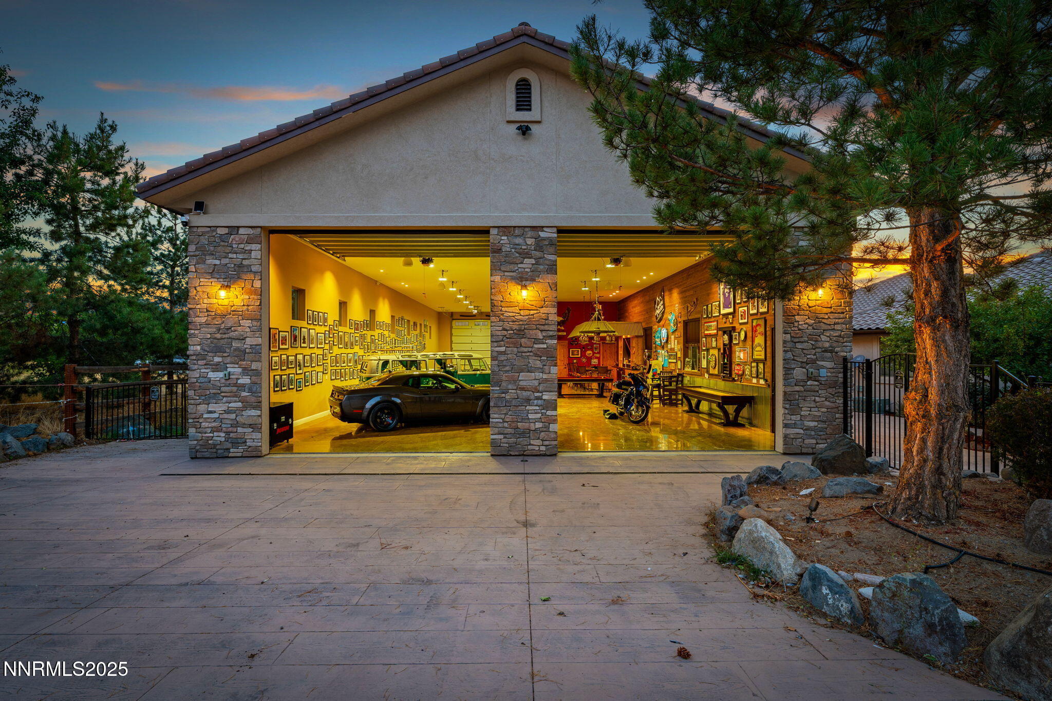 59-web-or-mls-DS203592