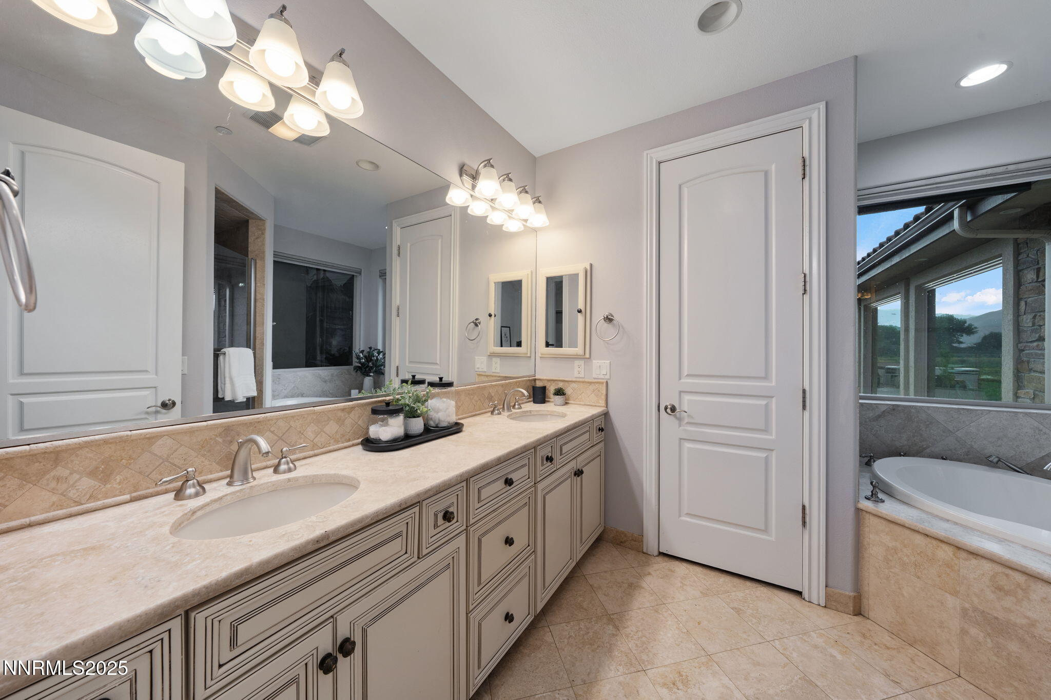 203-web-or-mls-DS201399