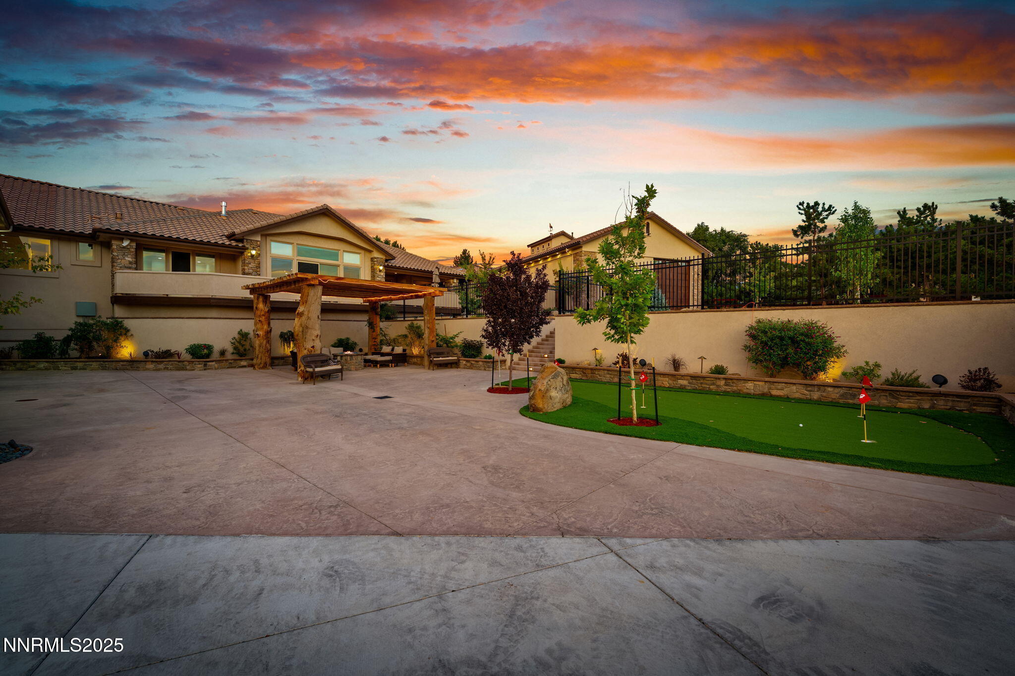 36-web-or-mls-DS202239