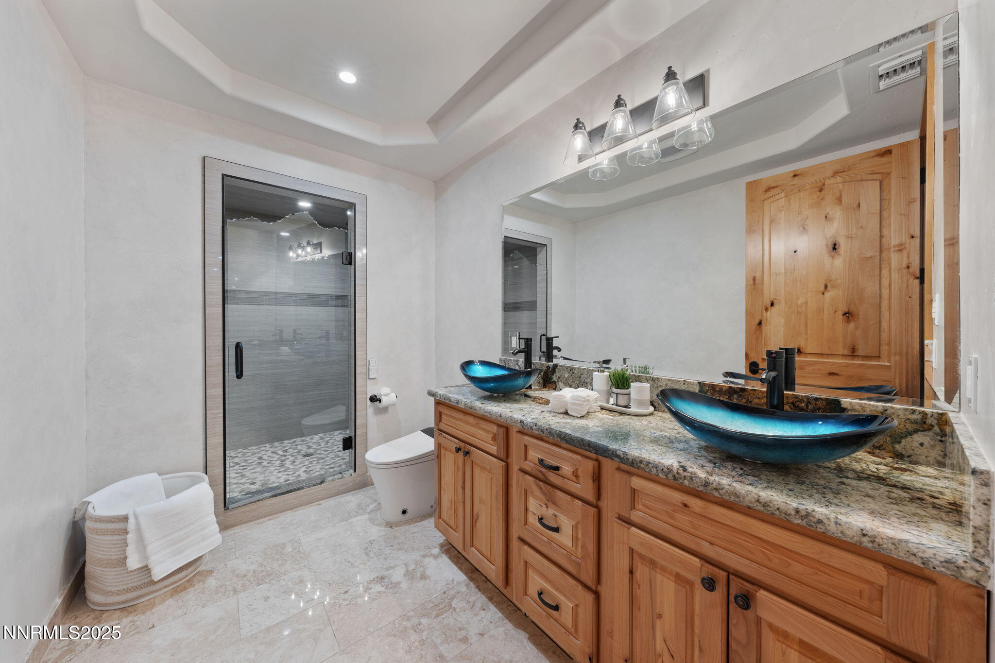 160-web-or-mls-DS201179