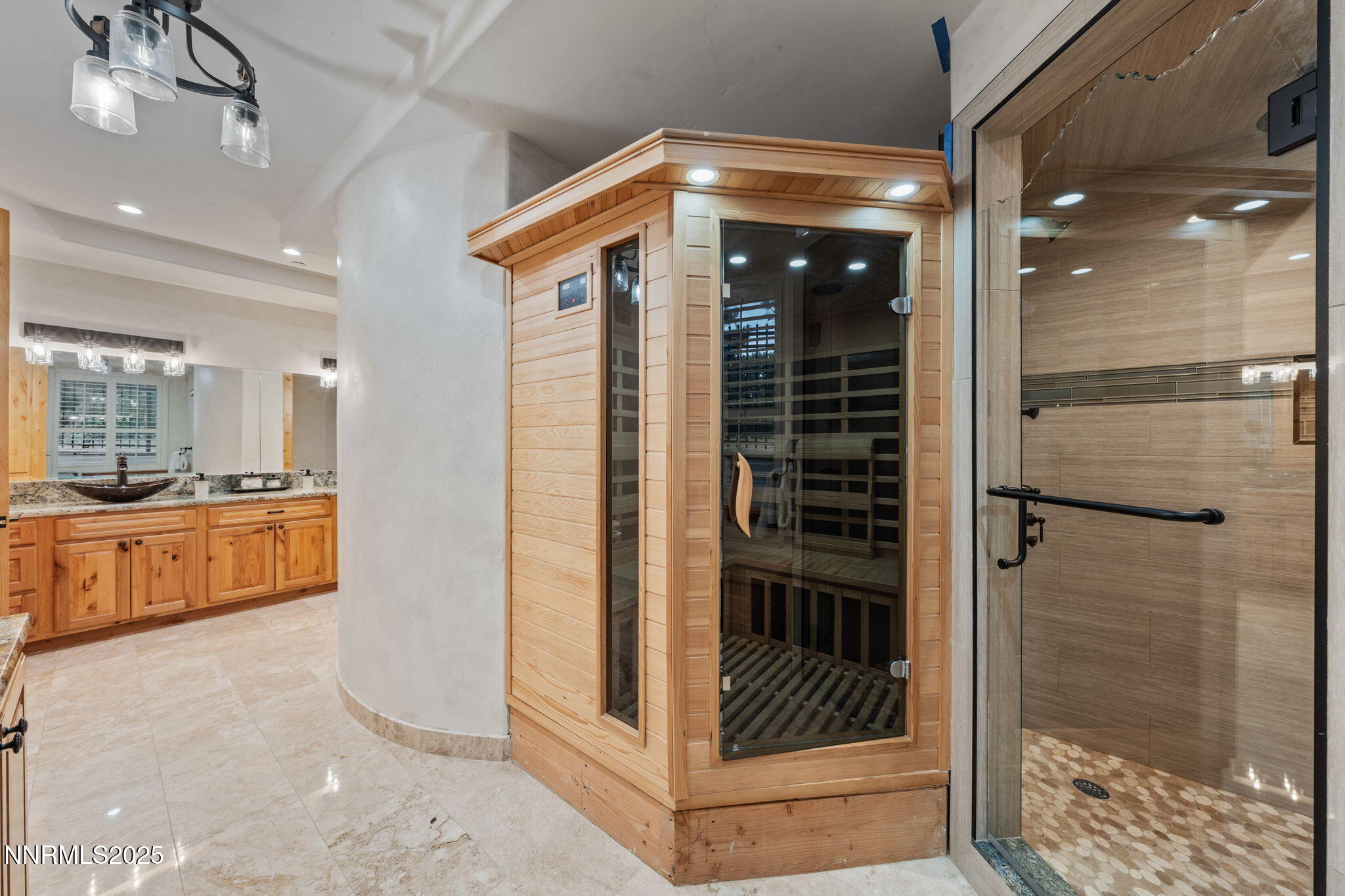 151-web-or-mls-DS201132