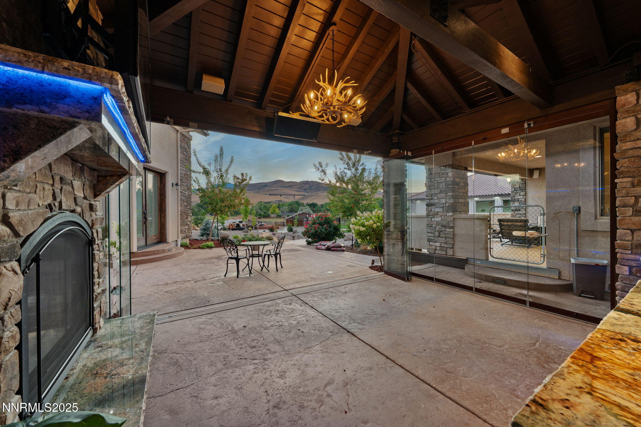 245-web-or-mls-DS202214