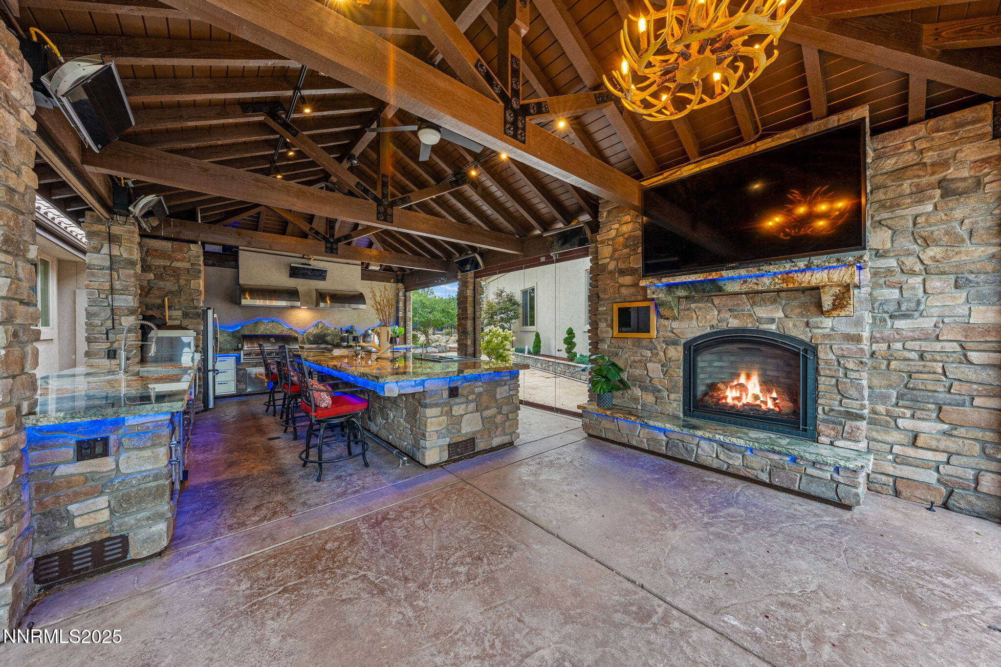 90-web-or-mls-DS200829