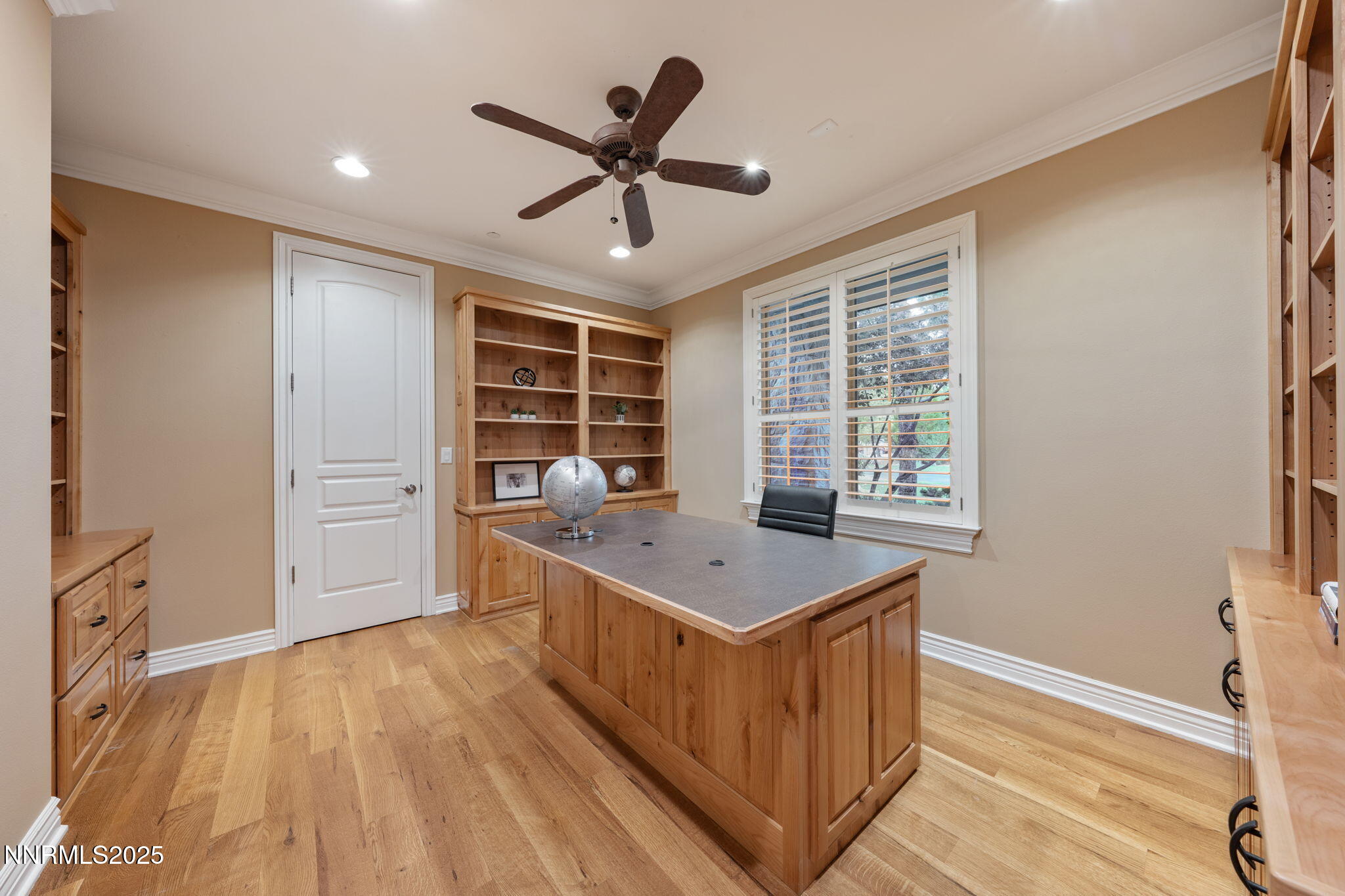 209-web-or-mls-DS201434