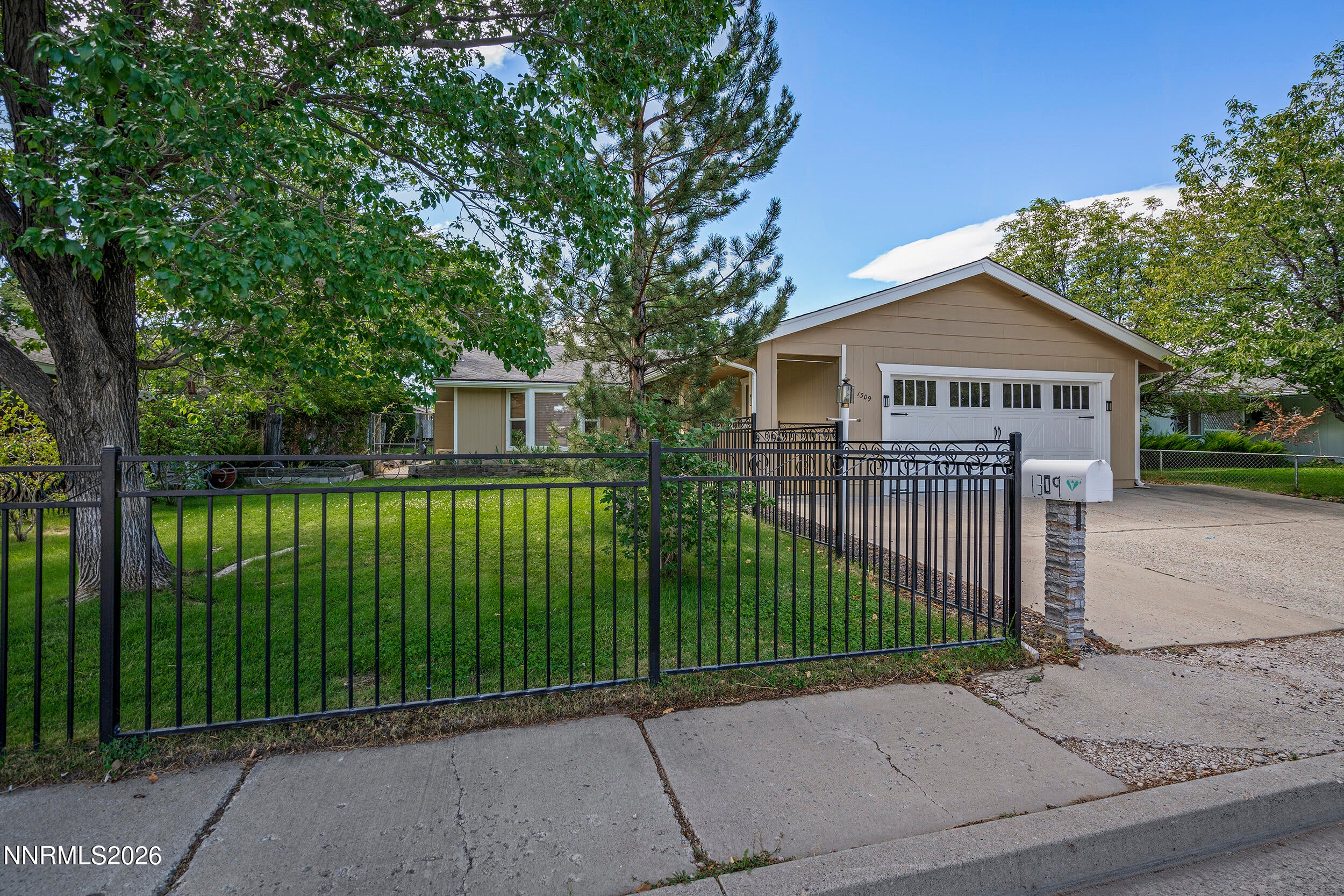 1309 Calico Street