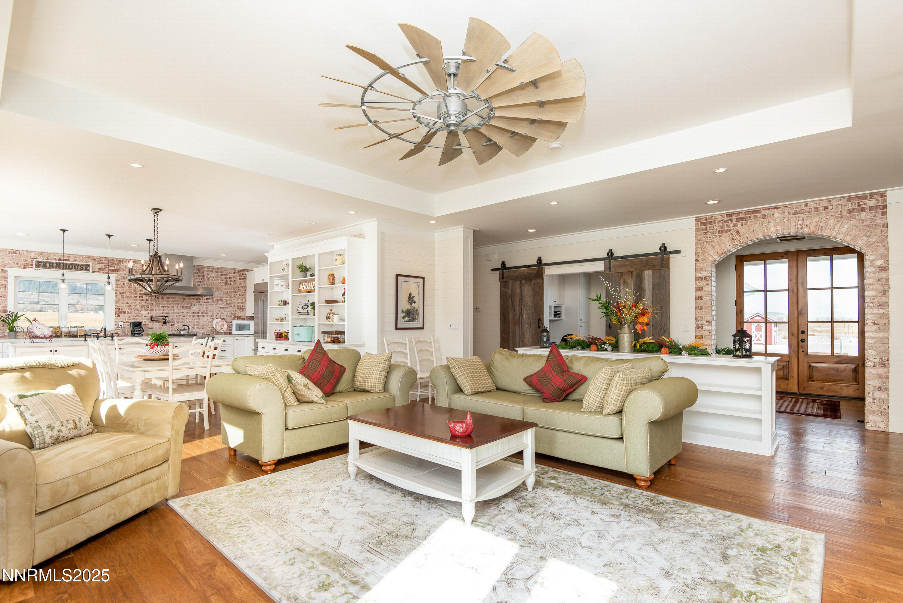 824 Eagle Meadows_-3