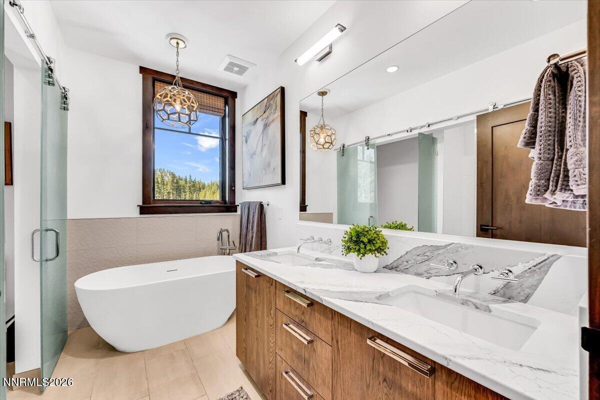 29-25 Beach Club Dr Unit 301 Stateline N