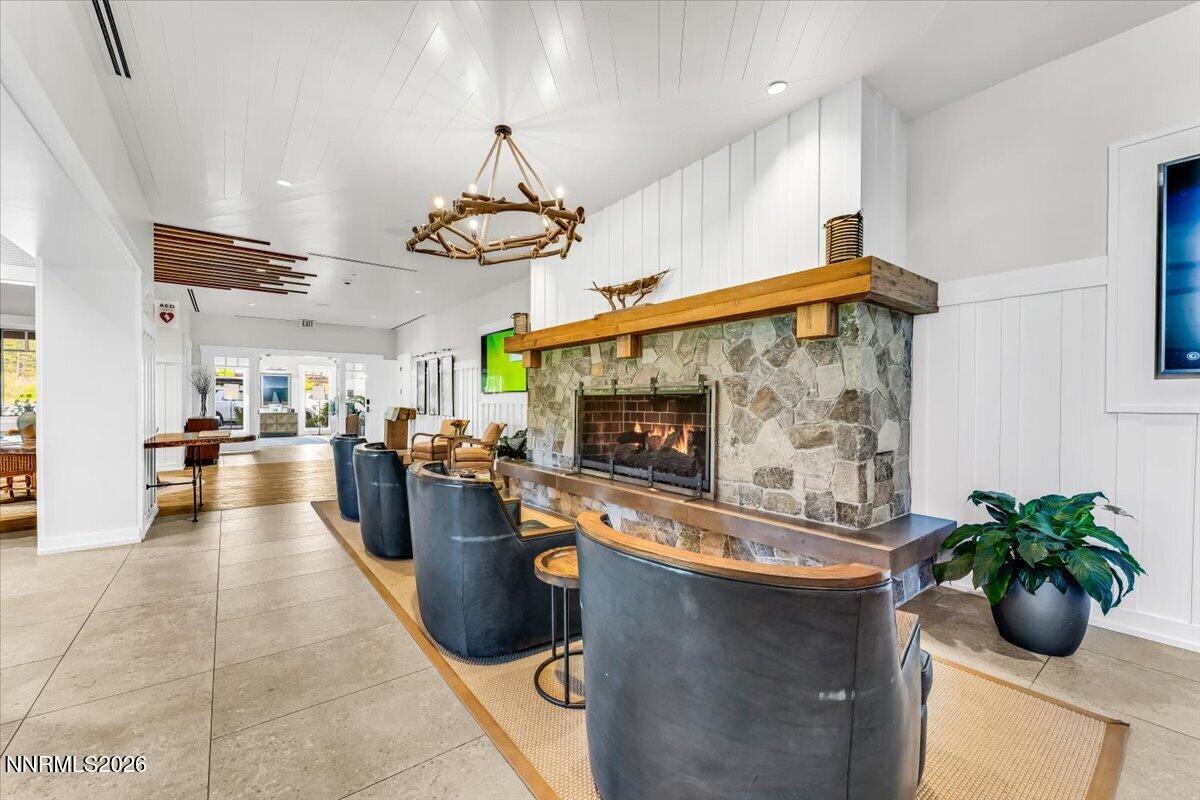 35-25 Beach Club Dr Unit 301 Stateline N