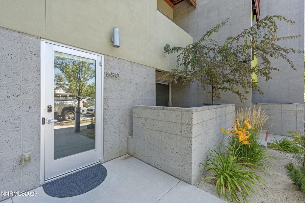 Photo of 880 S Center Street, Reno, NV 89501 (MLS # 260002118)