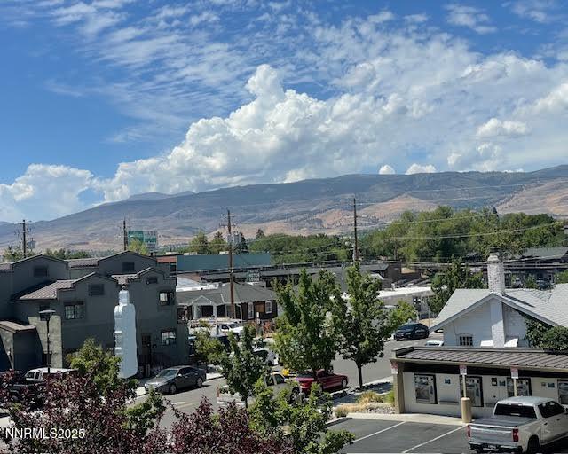 5355E254-C43C-48B8-B859-8B4531BAE9CB