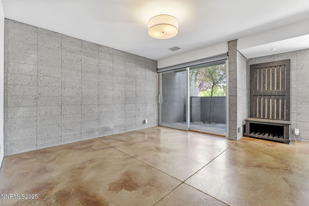 Photo of 880 S Center Street, Reno, NV 89501 (MLS # 260002118)