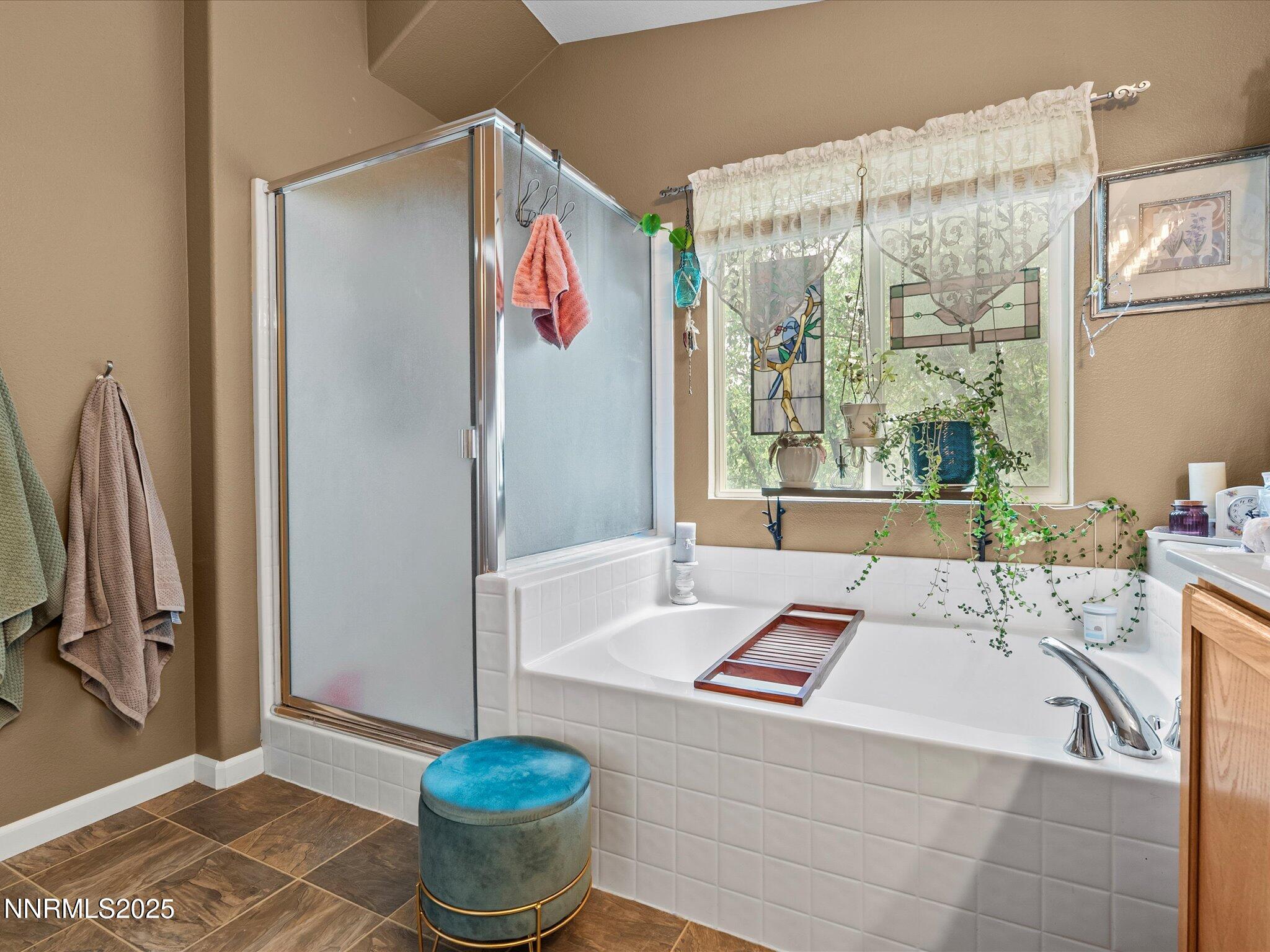 29-1353 Winnies Ln-128