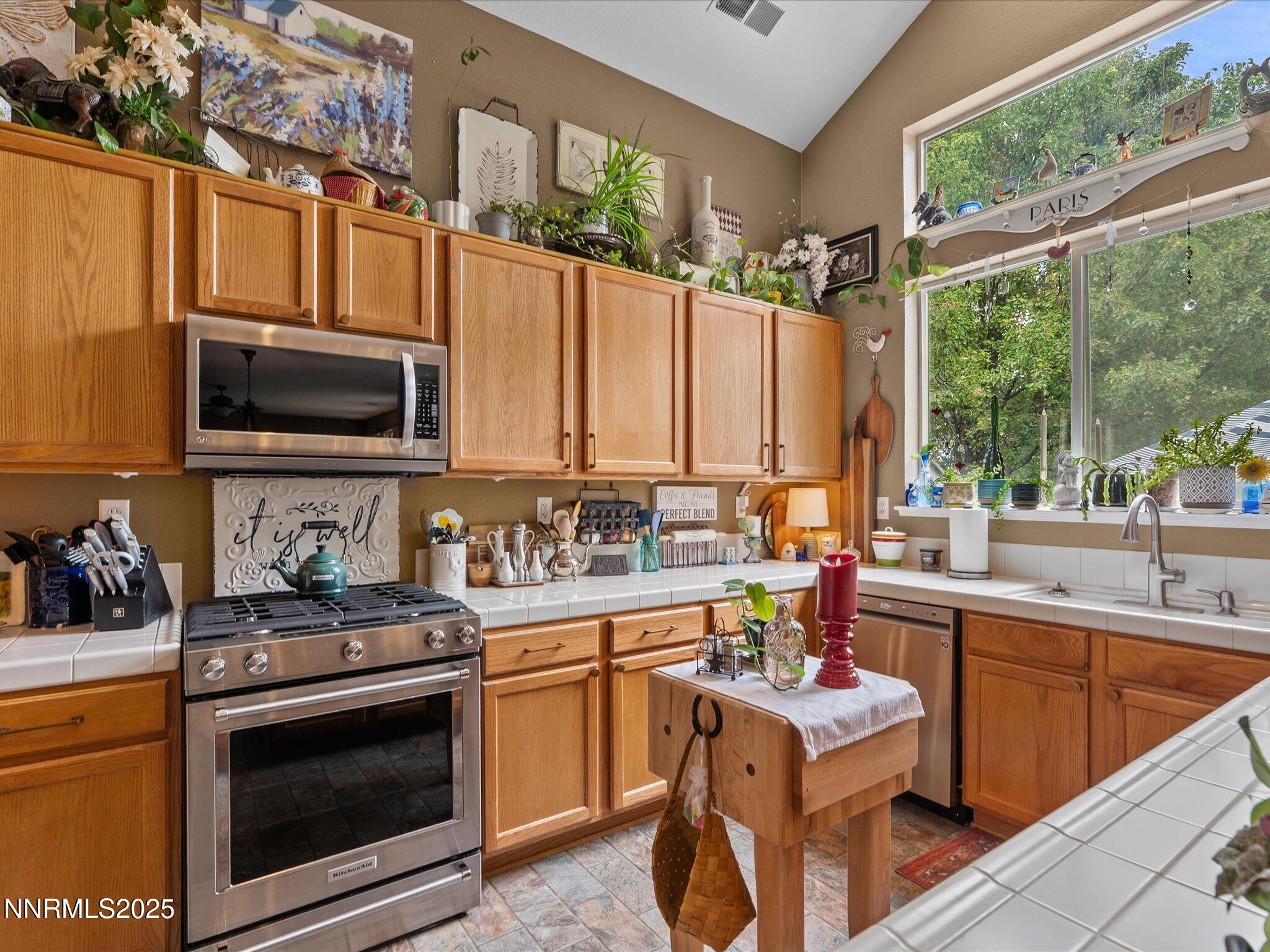 12-1353 Winnies Ln-111