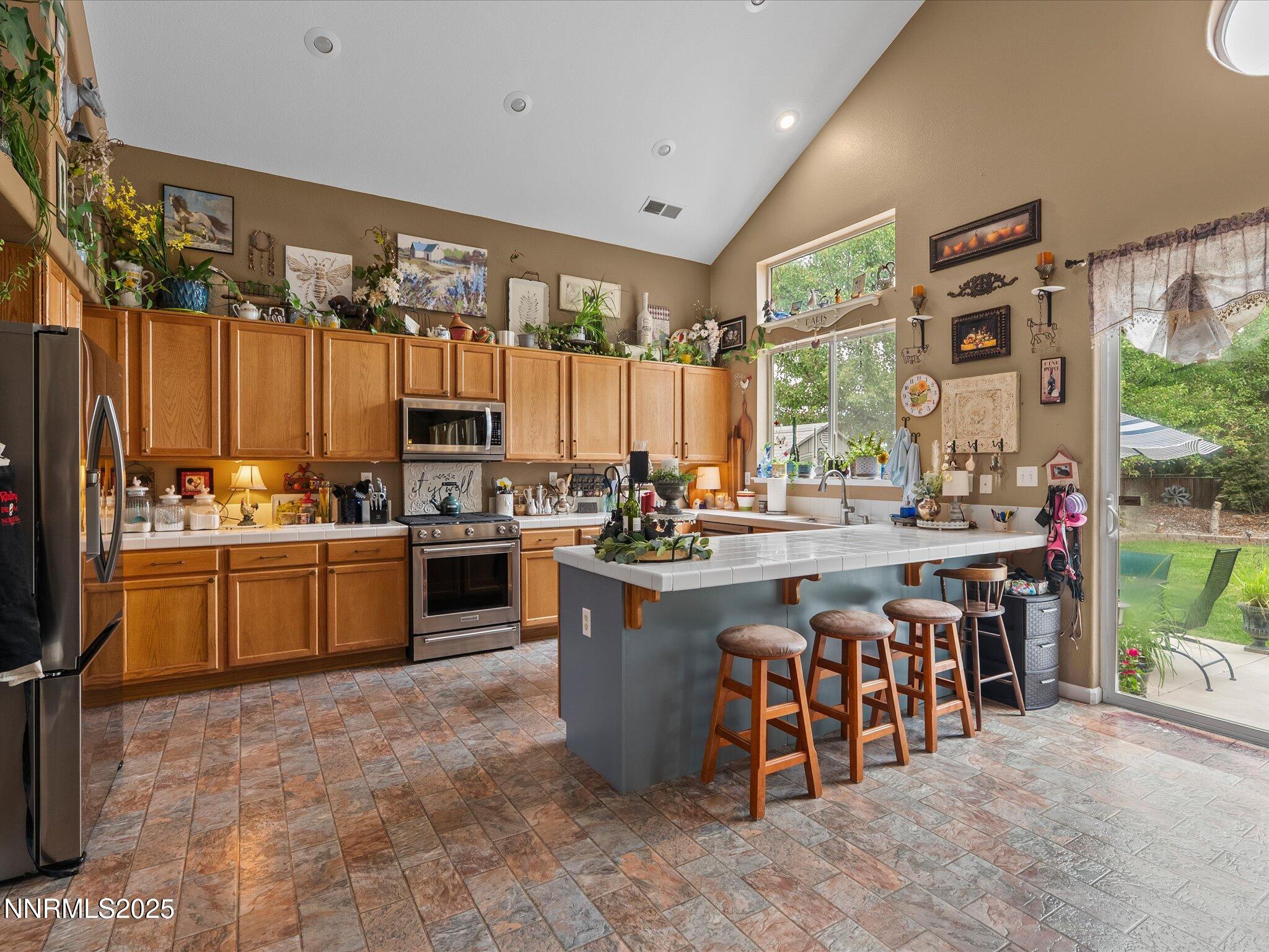 11-1353 Winnies Ln-110