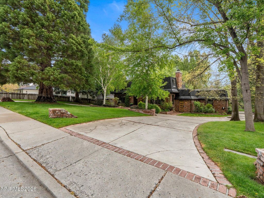 Photo of 2570 Sharon Way, Reno, NV 89509 (MLS # 260005639)