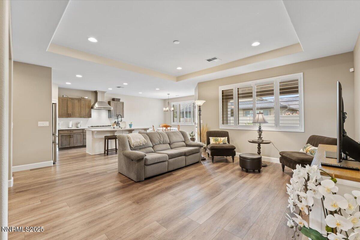 05-11204 Freedom Range Lane Reno NV 8952