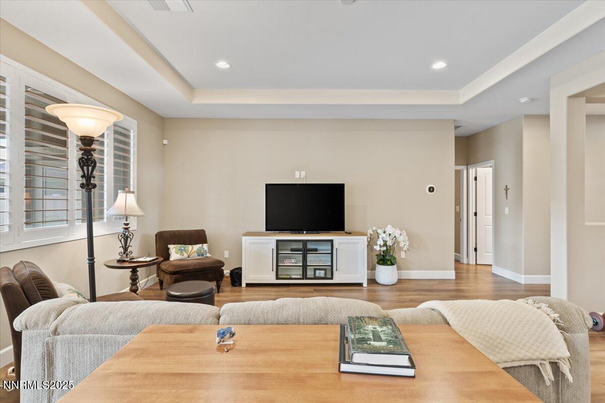 07-11204 Freedom Range Lane Reno NV 8952