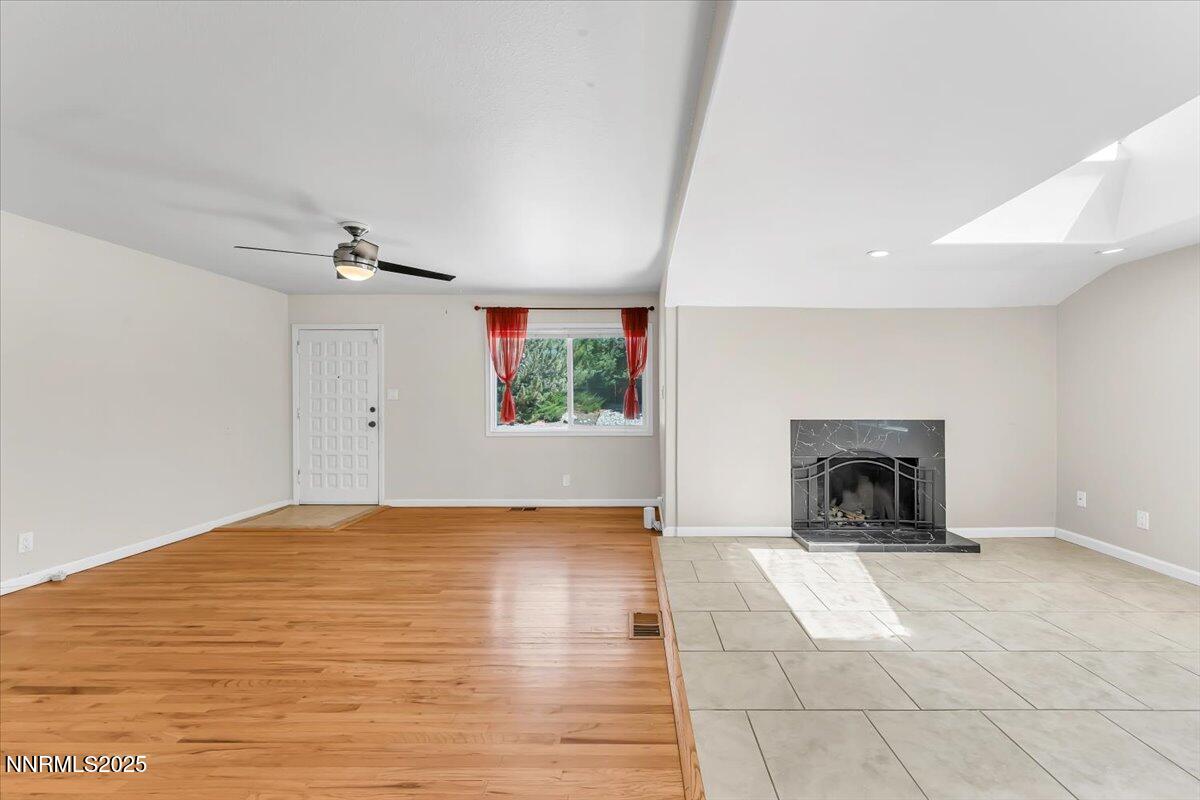 09-1375 Wesley Dr Reno NV 89503 (9 of 30